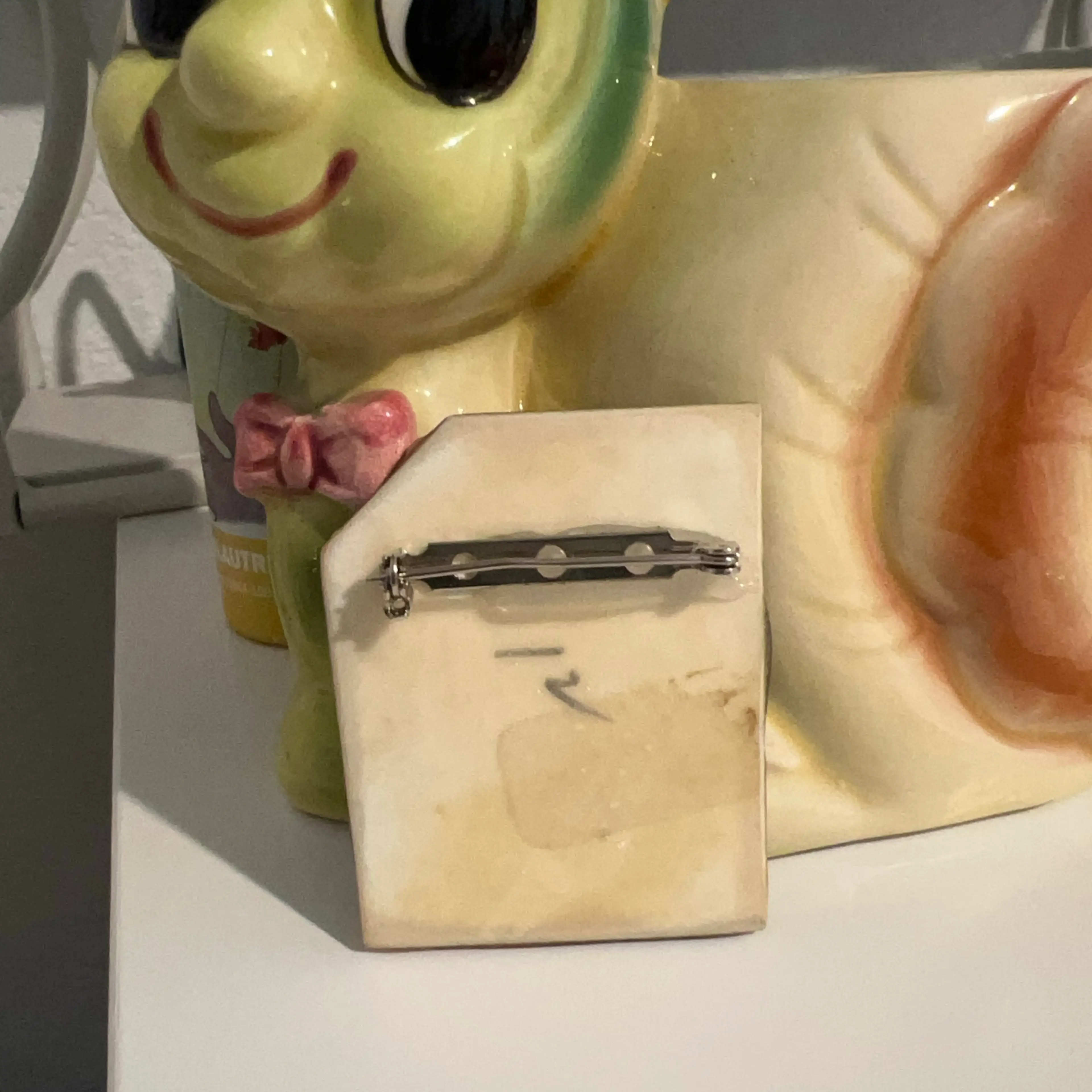 Image 4 of 6
