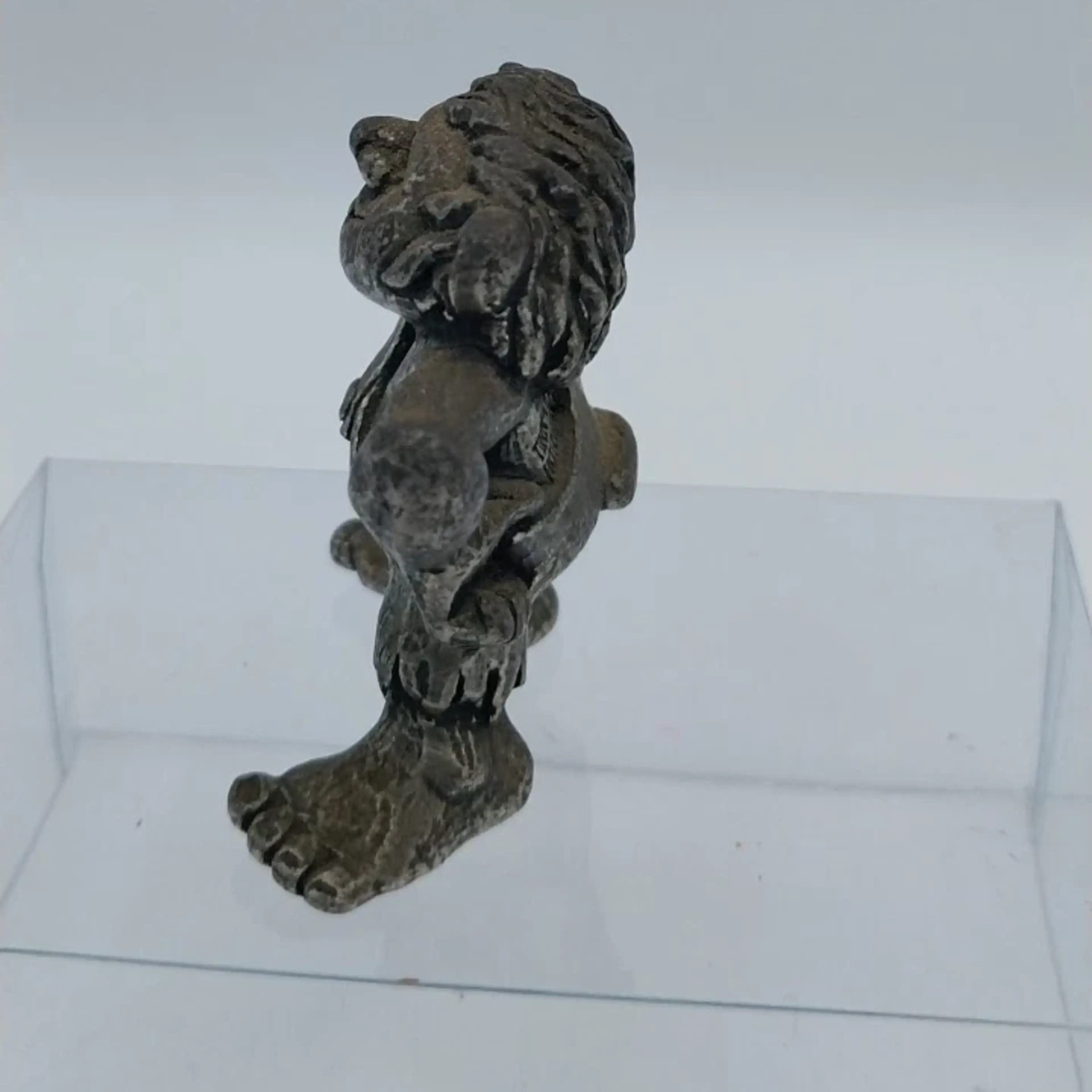 Image 2 of 4