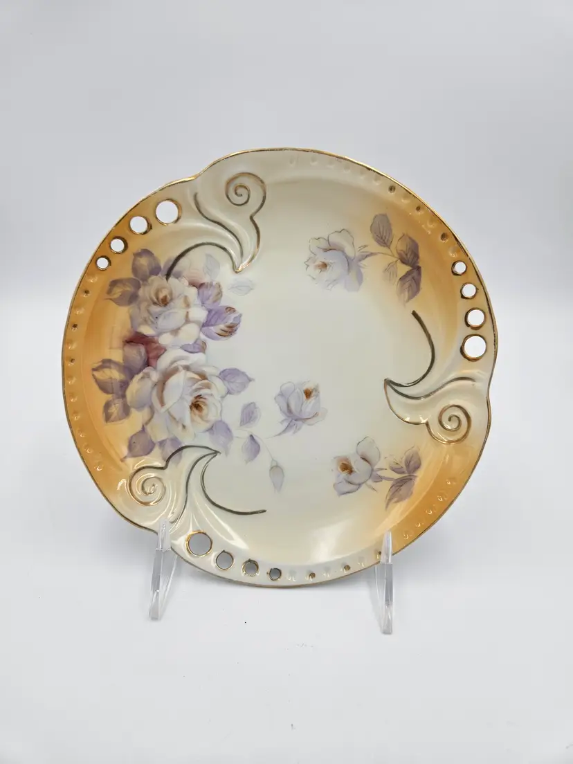 #D34 Porcelain Pale Yellow Hand Painted Purple Roses Plate