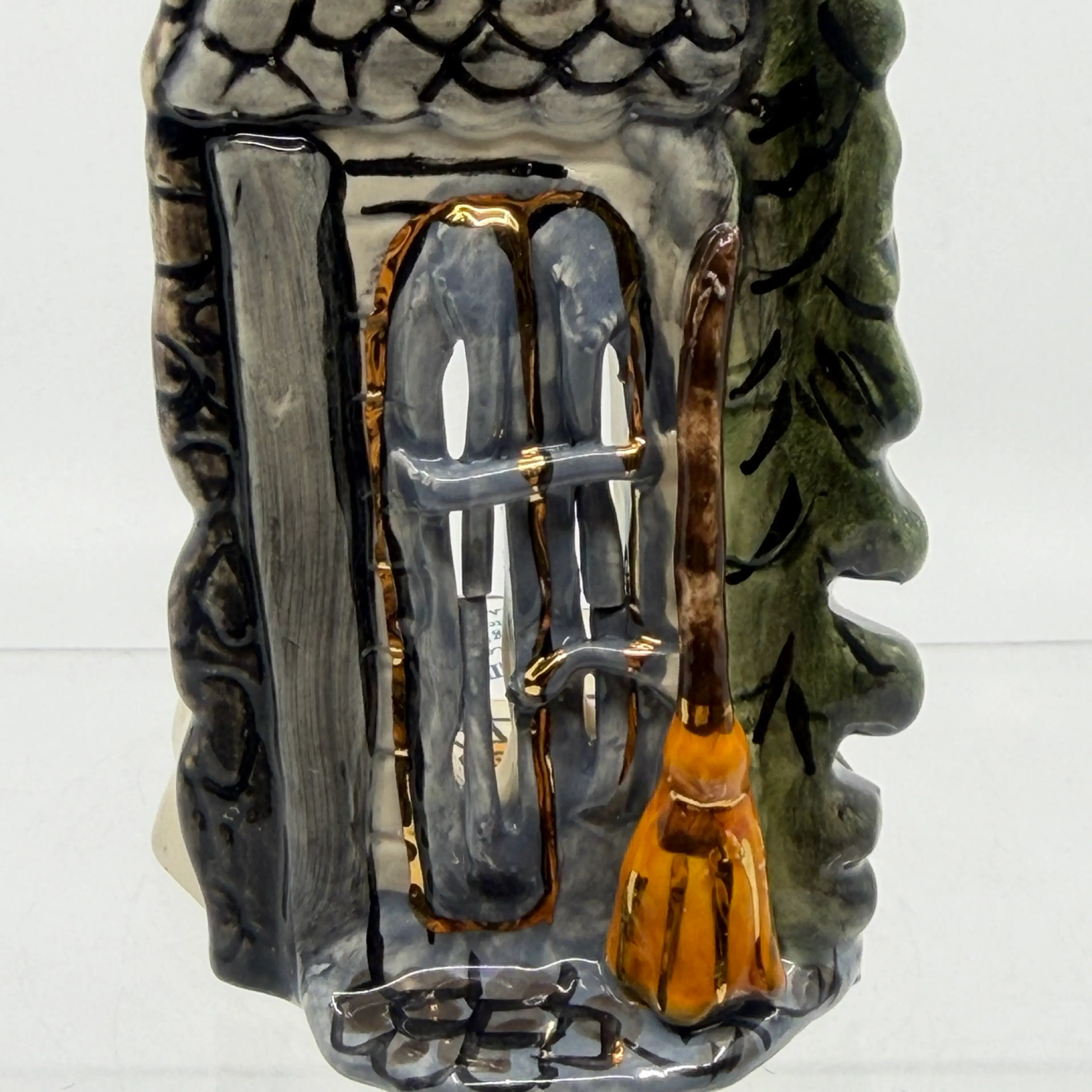 Image 3 of 7