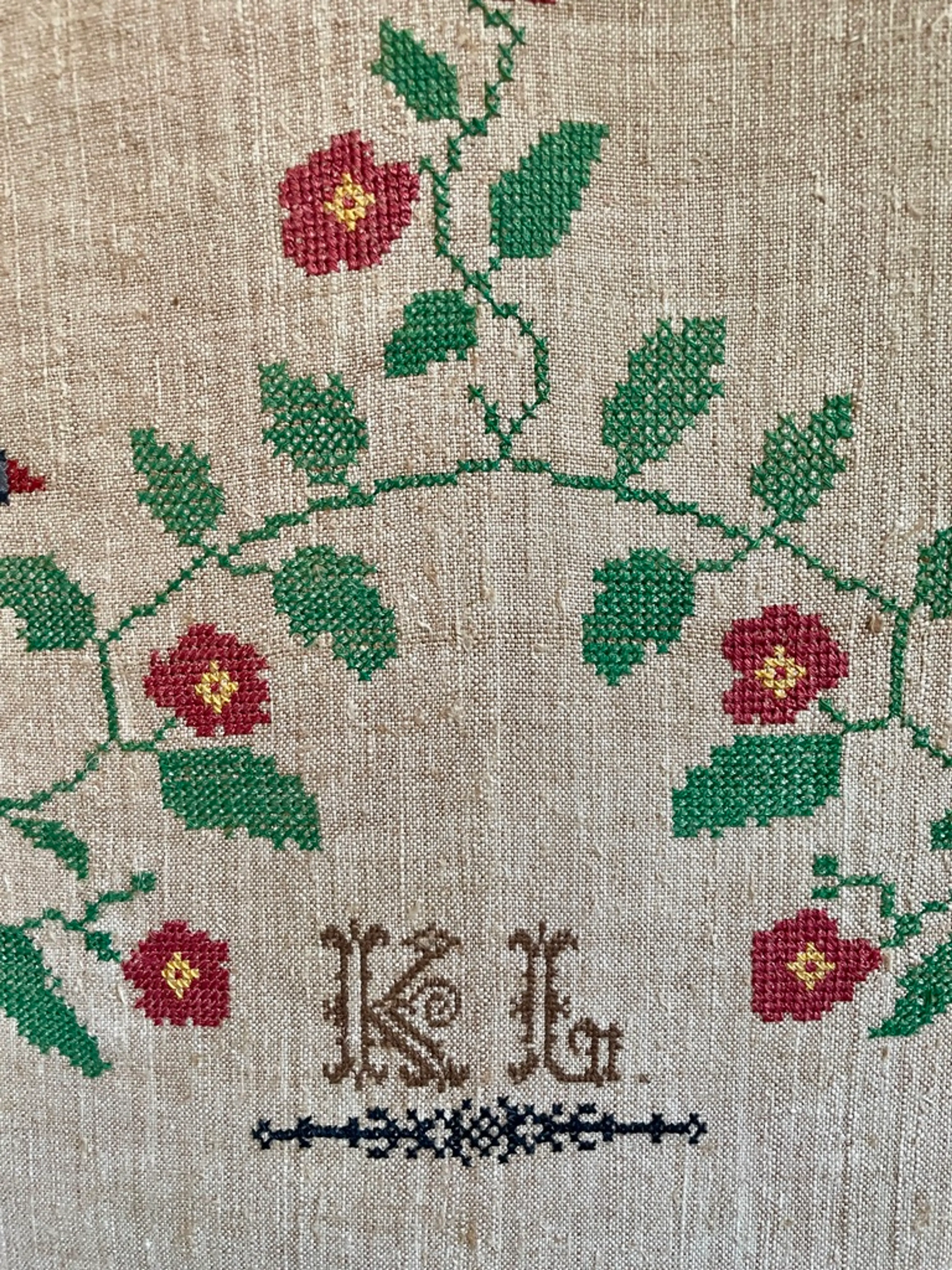 Image 4 of 12