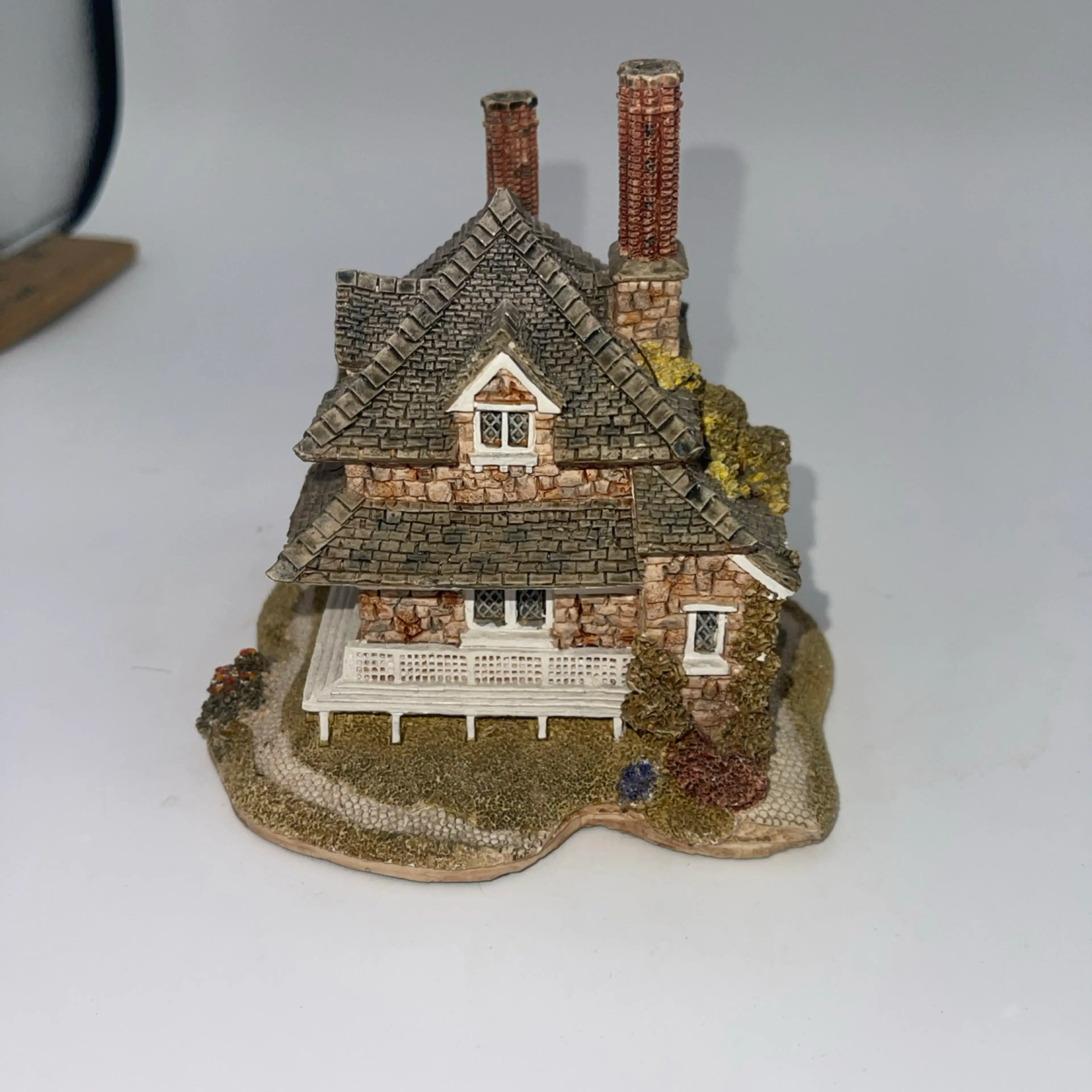 Image 3 of 5