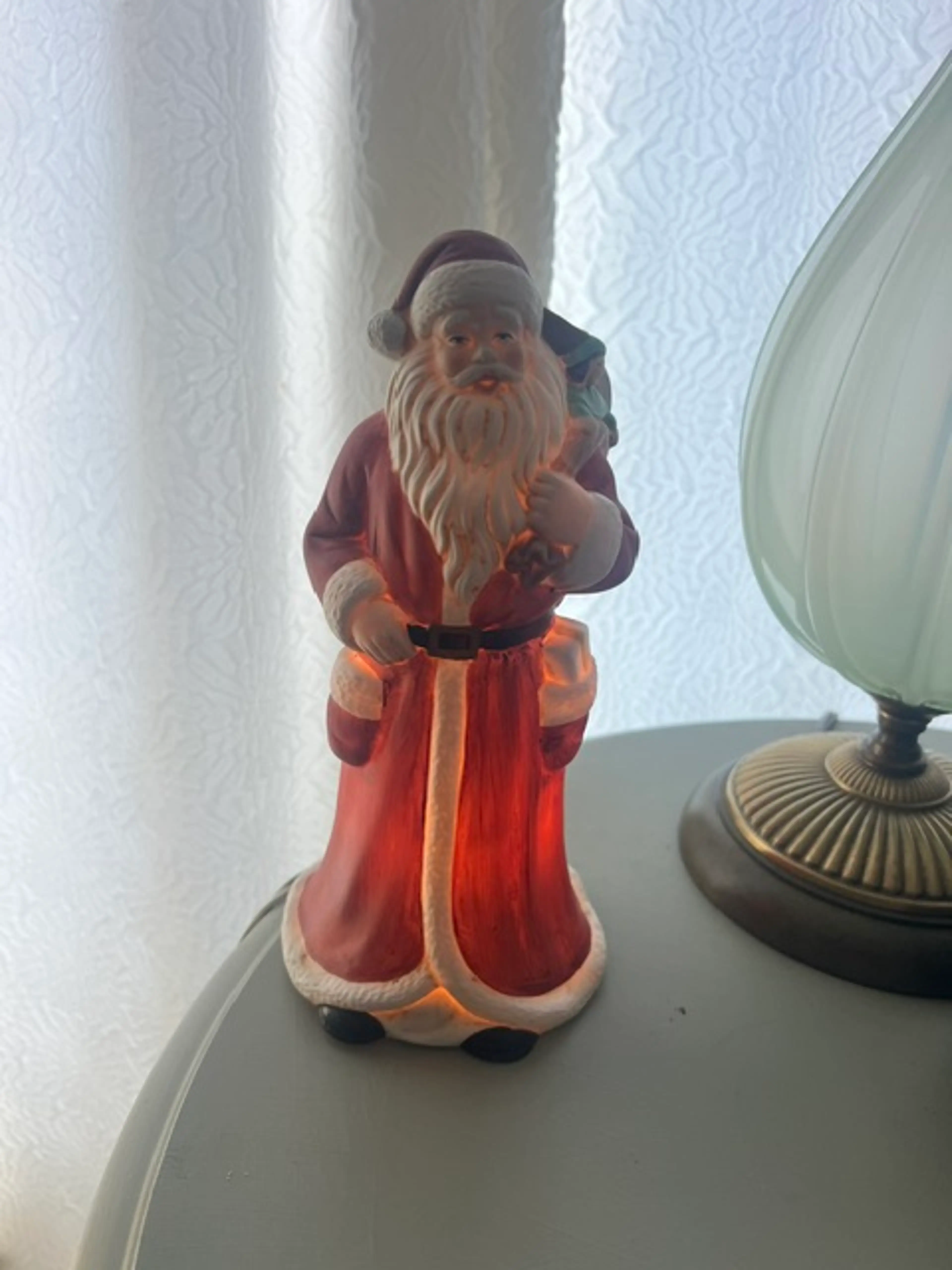 Image 4 of 4