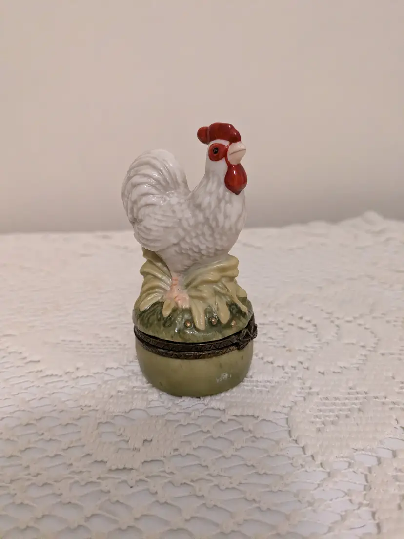 Rooster Ceramic Hinged Trinket Box