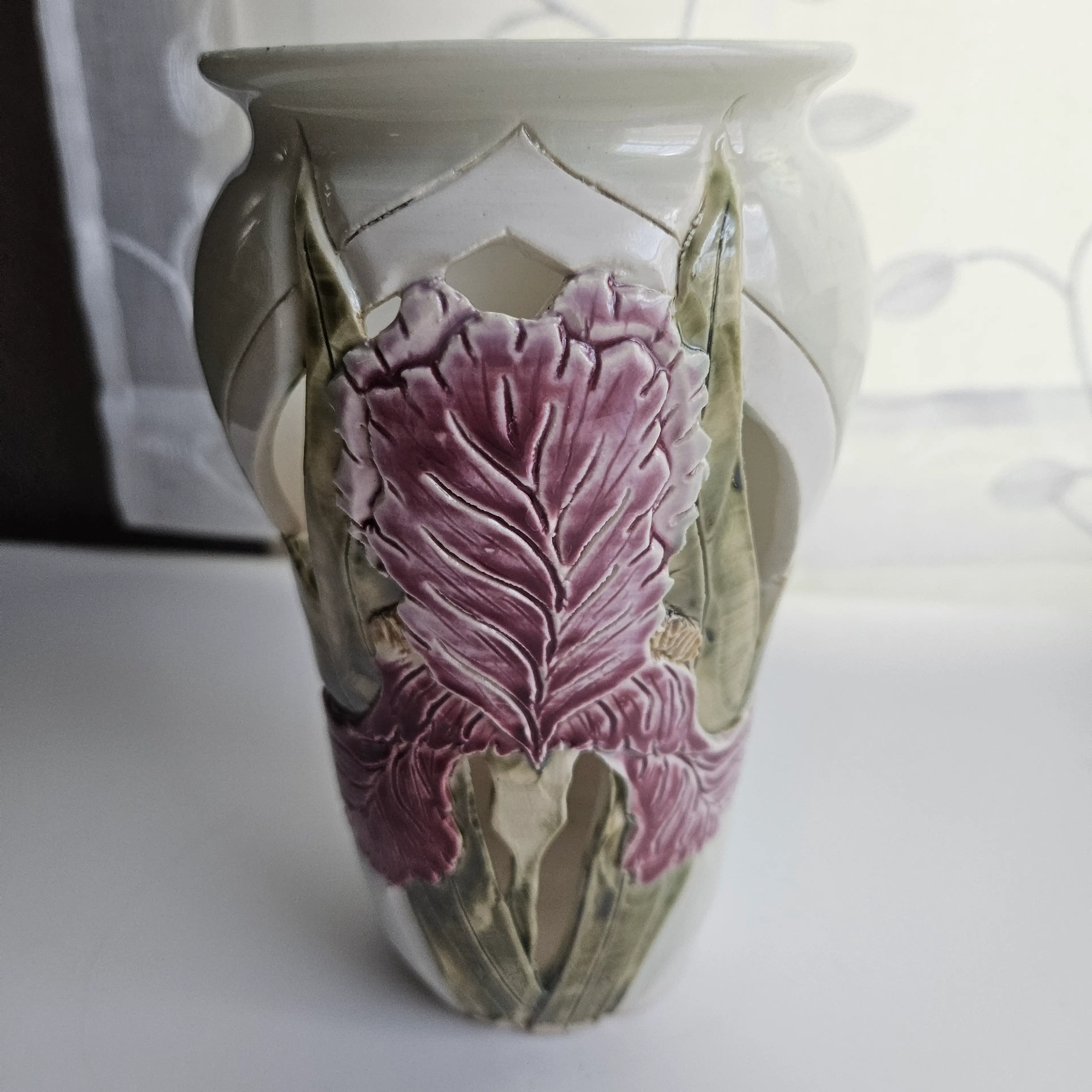 Image 2 of 9