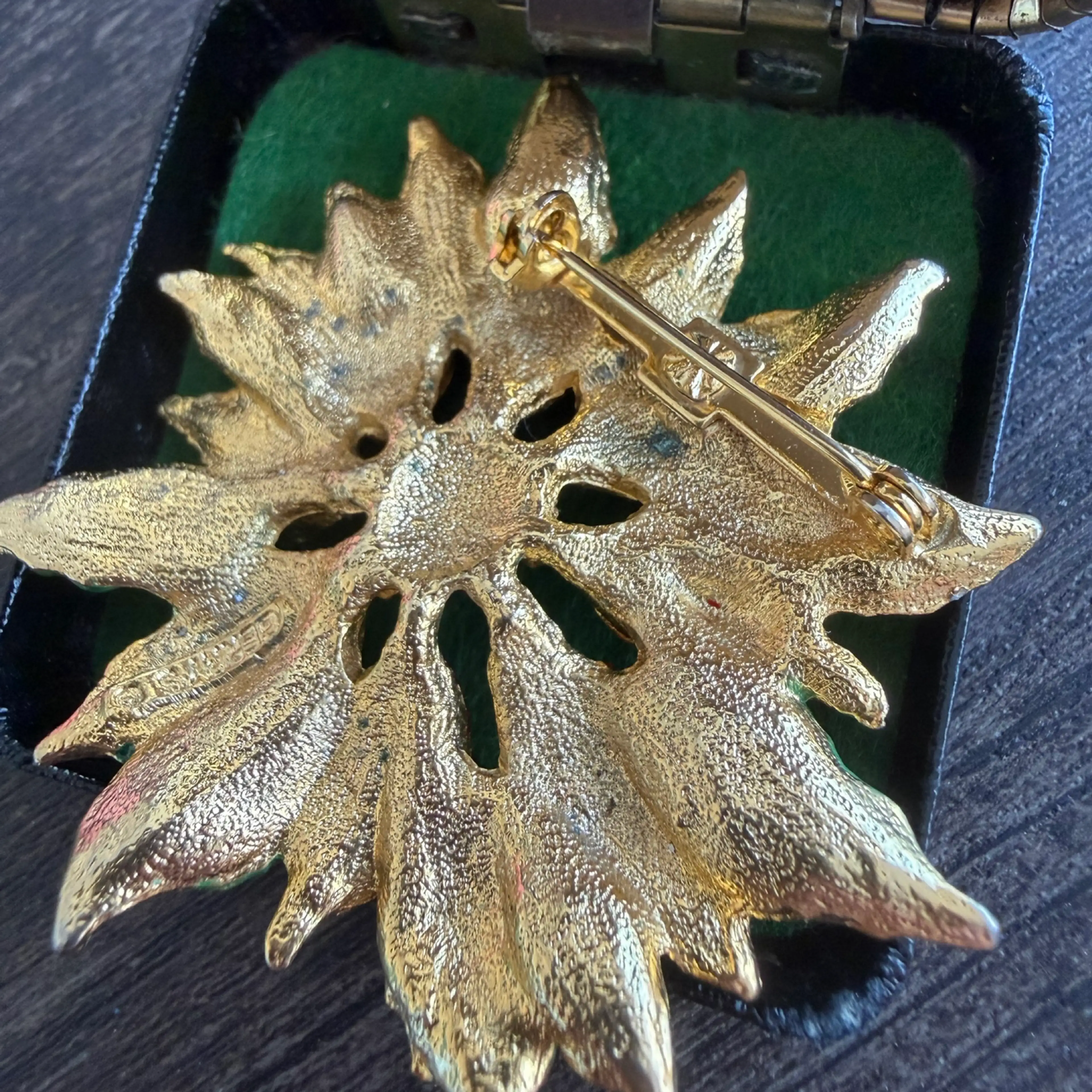 Image 4 of 6
