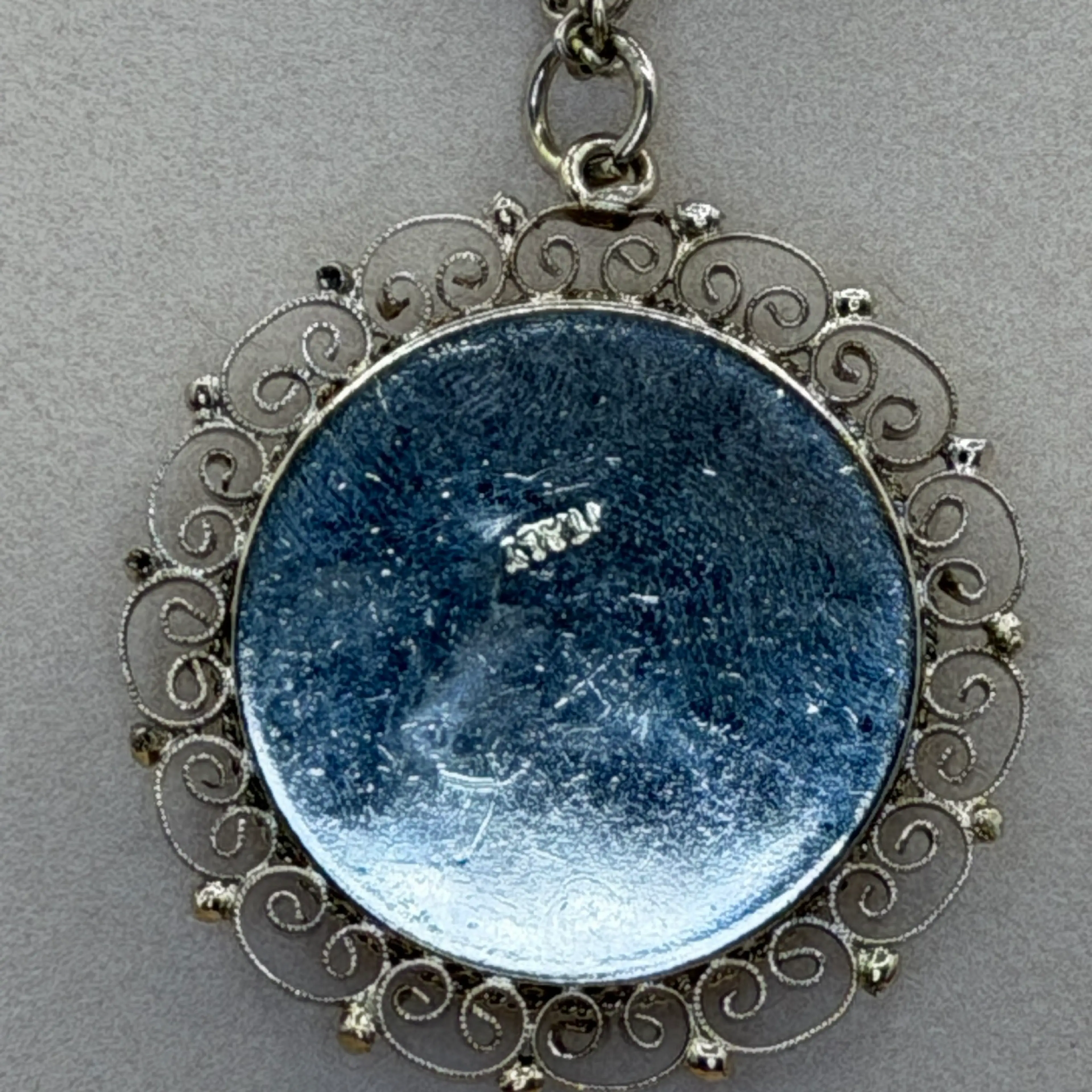 Image 3 of 3