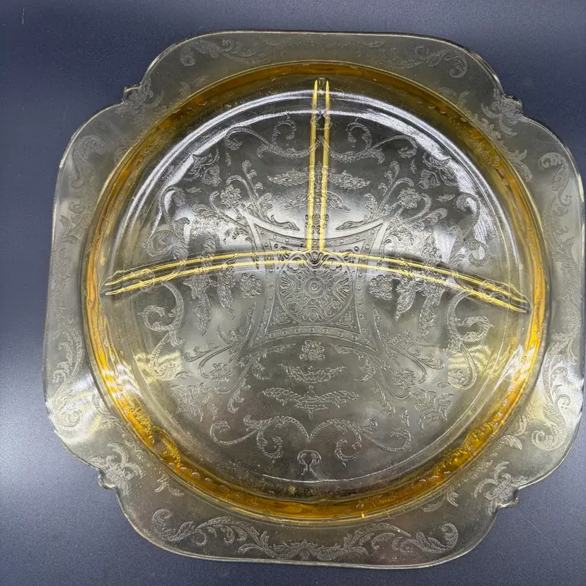 1930S Federal Glass Madrid Pattern Divided Dish