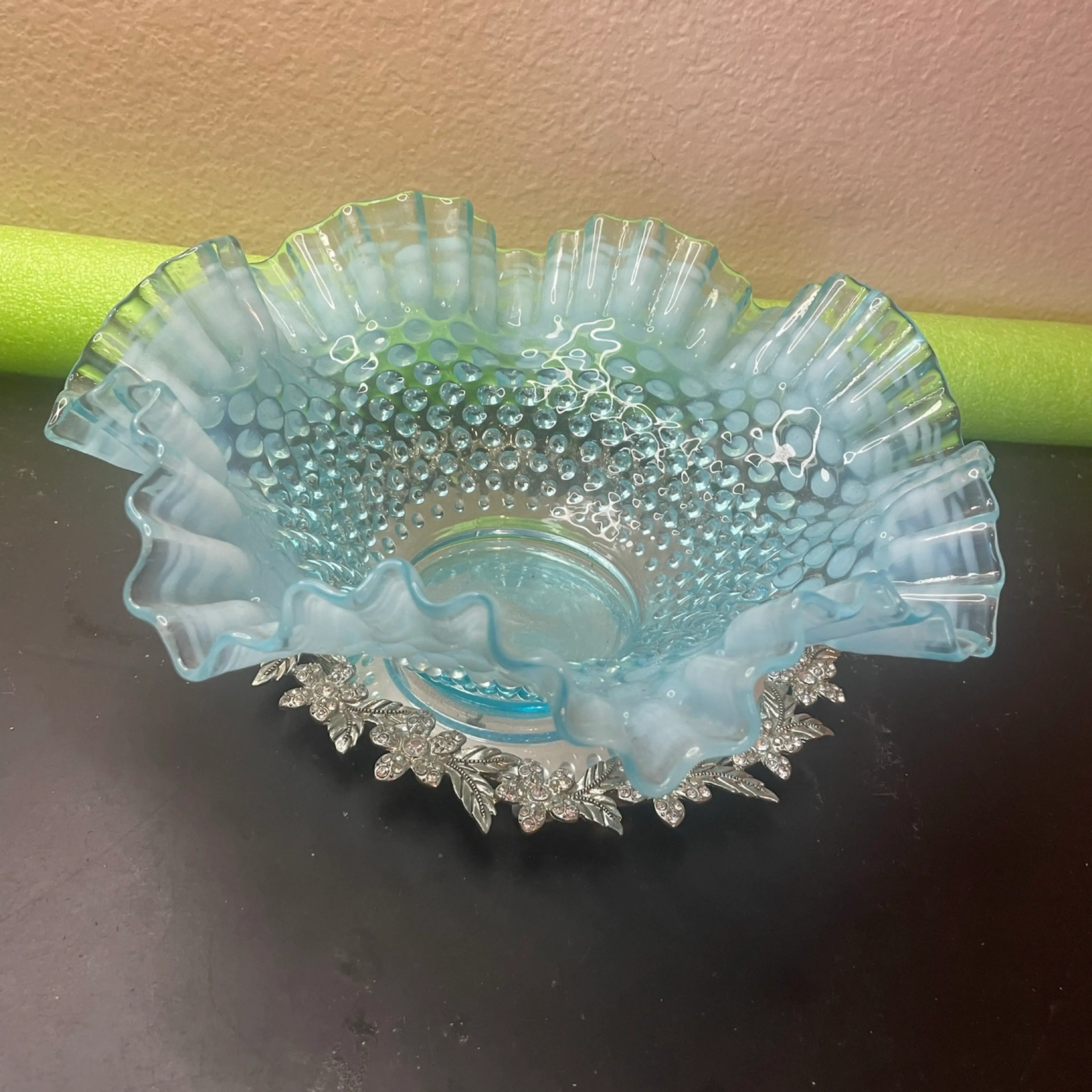 Image 3 of 6