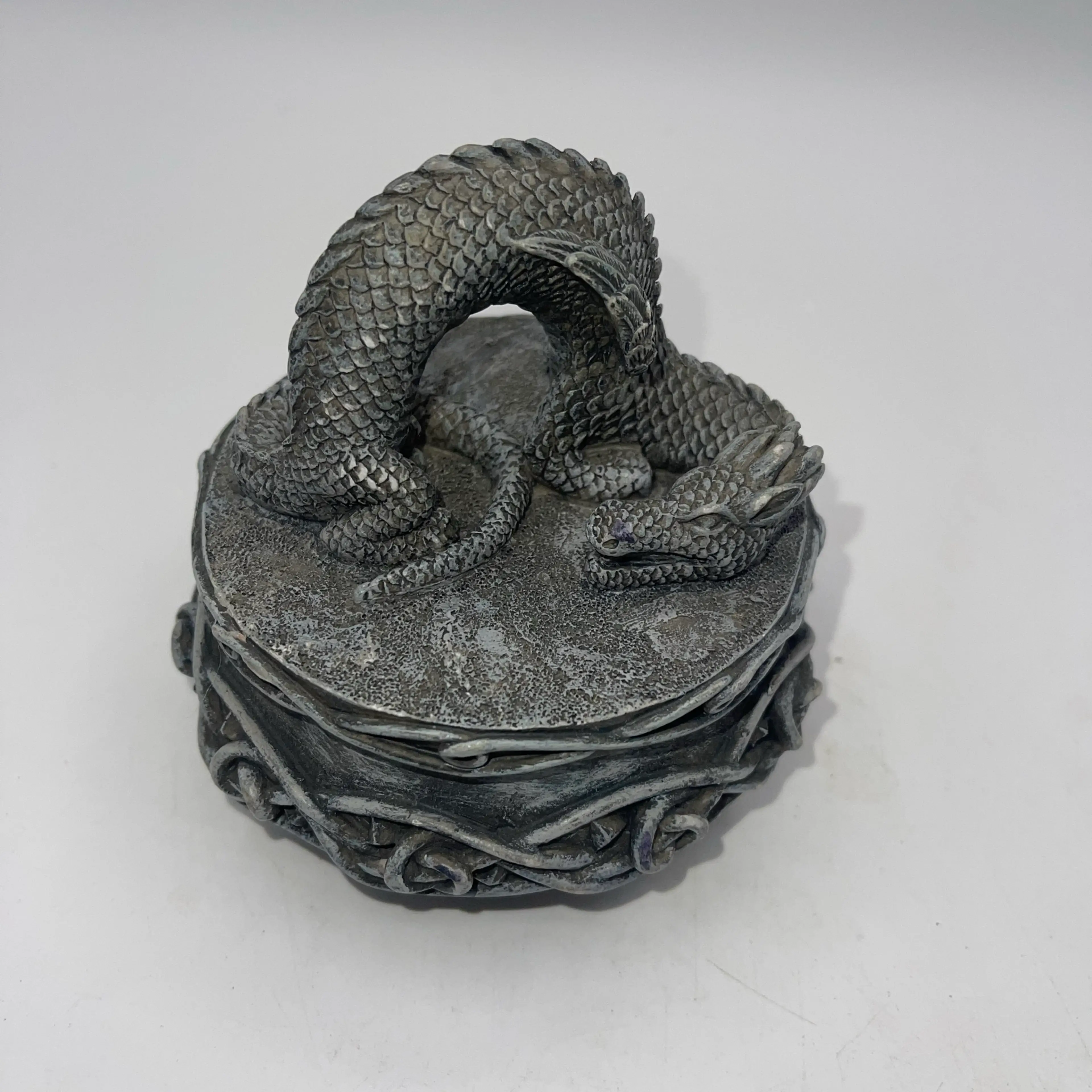 Image 2 of 7