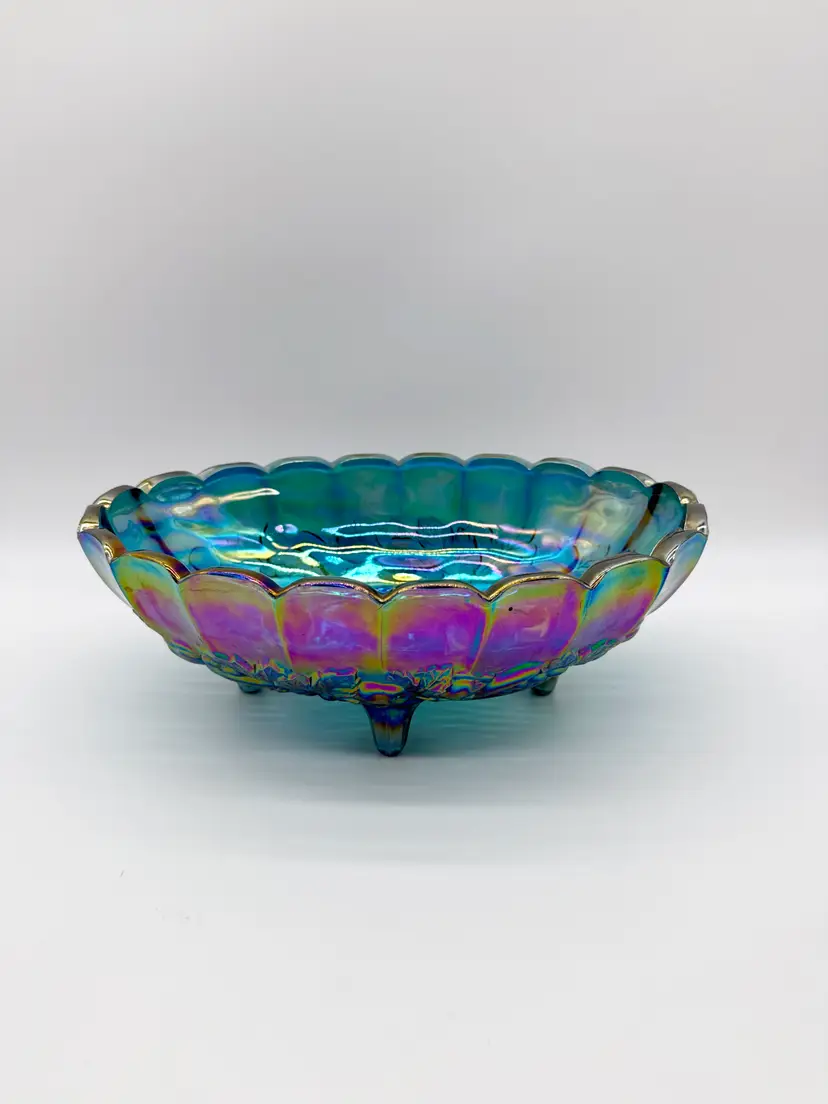 UV ReactivevVtg Indiana Glass Harvest Grape Blue Carnival Glass Centerpiece Bowl