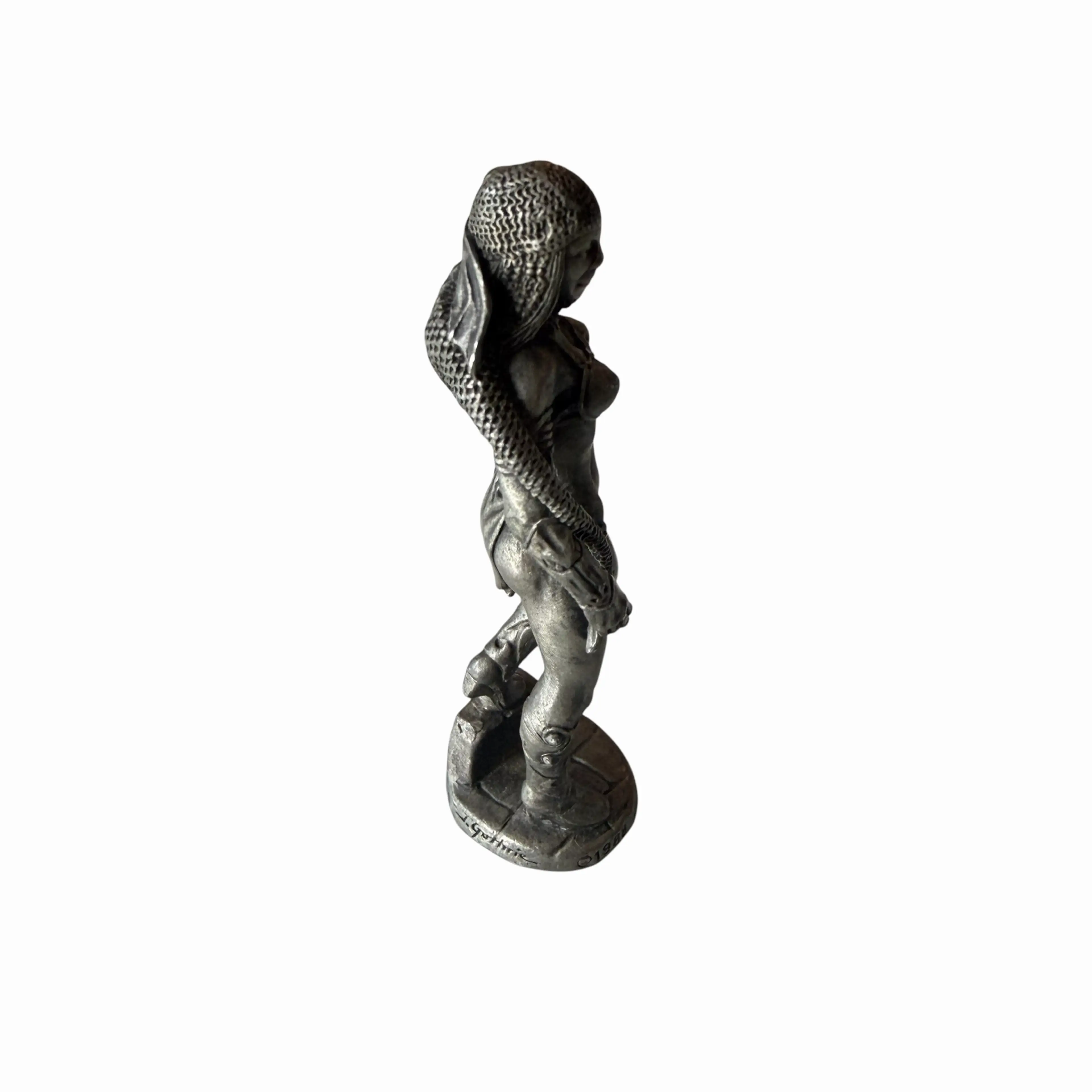 Image 4 of 8
