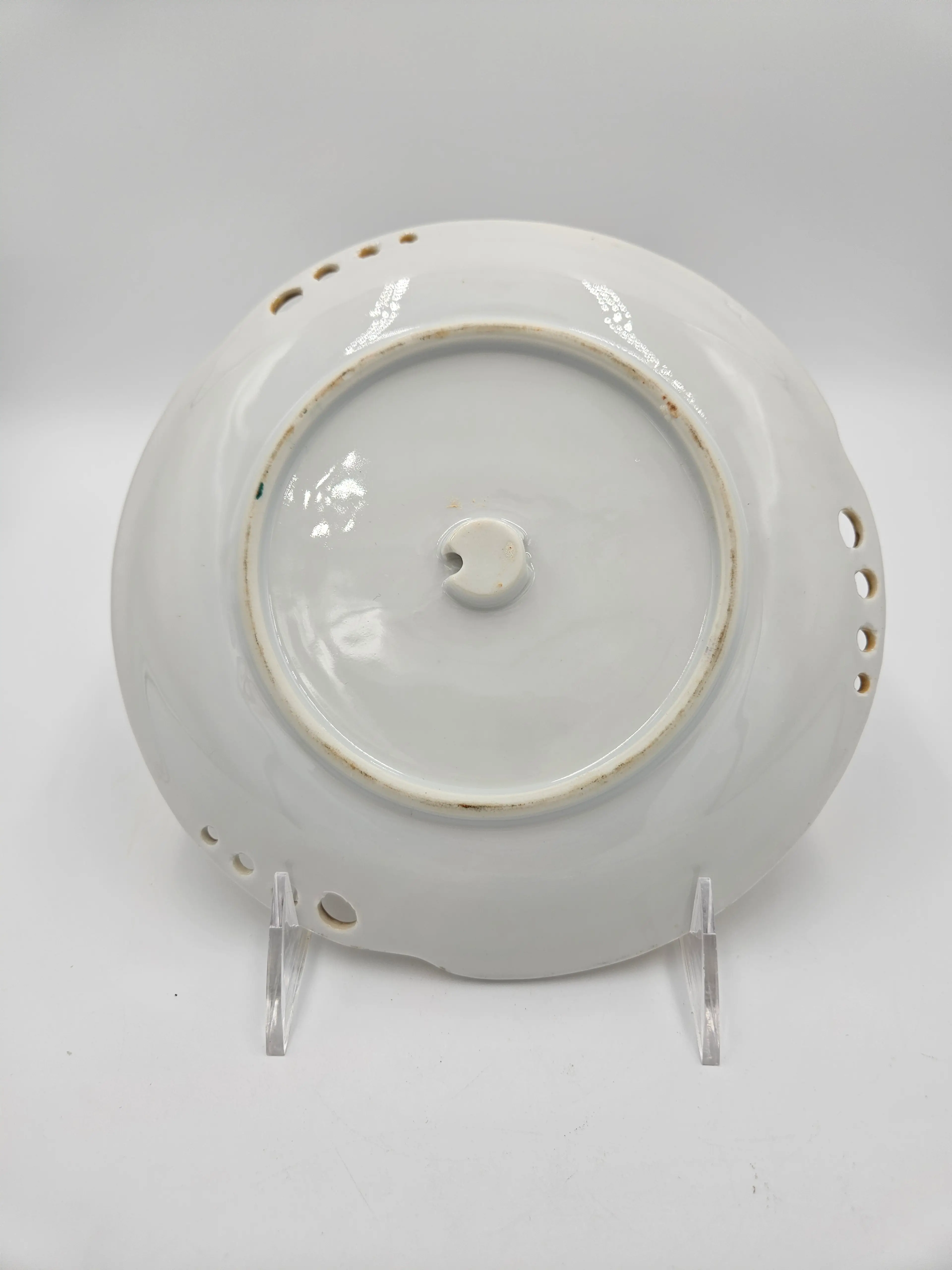 Image 2 of 2