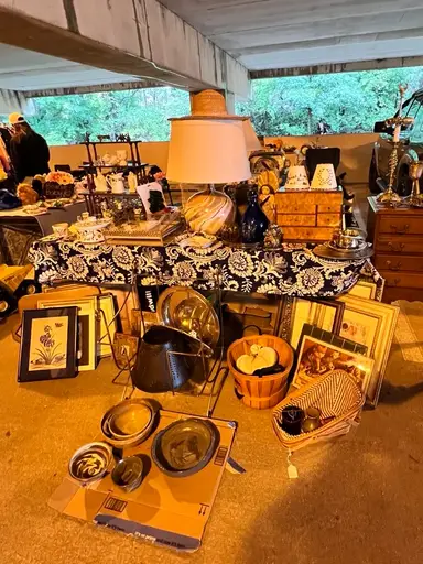 POP-UP in Arlington VA CIVITAN Flea Market w/BluemountainsBOHO