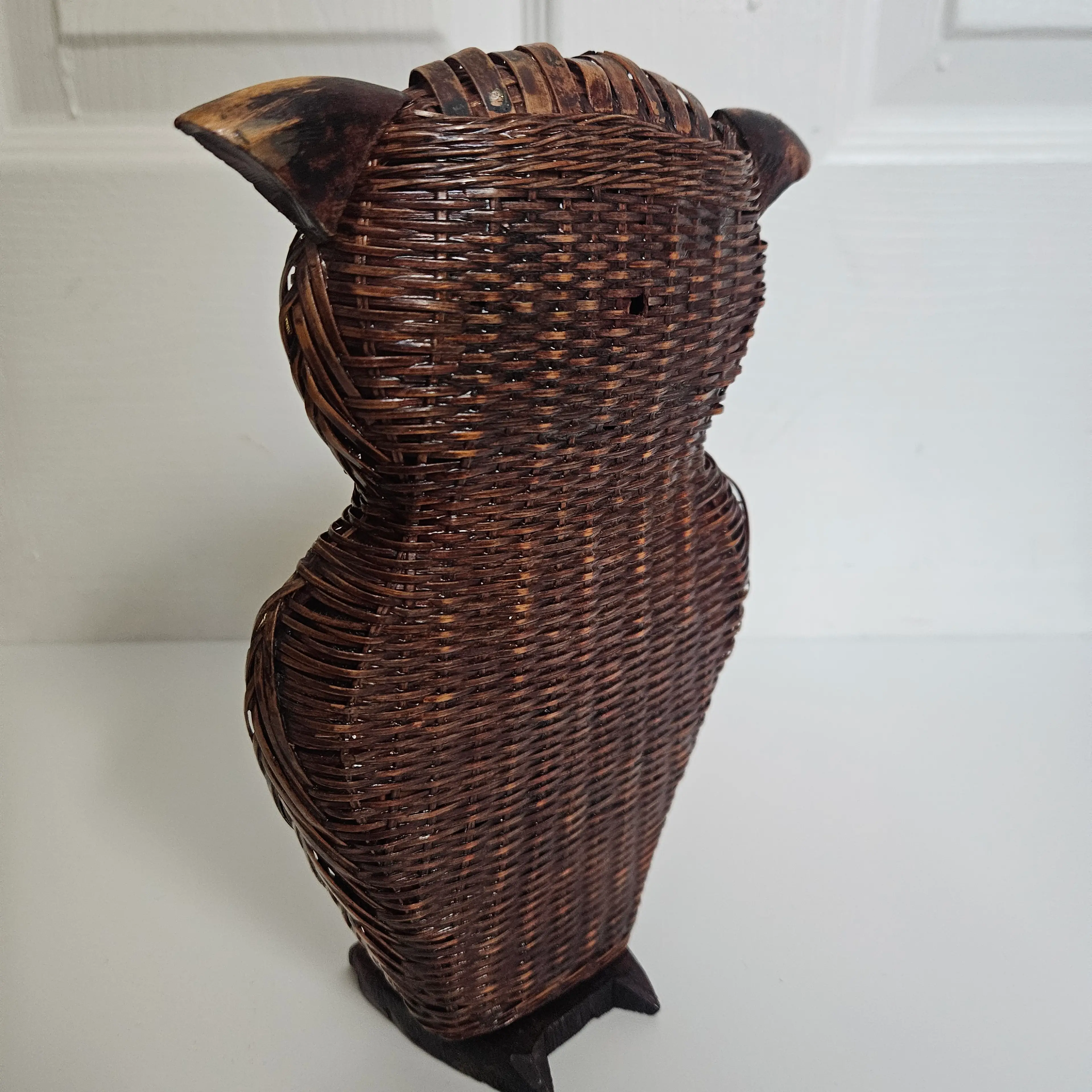 Image 4 of 8