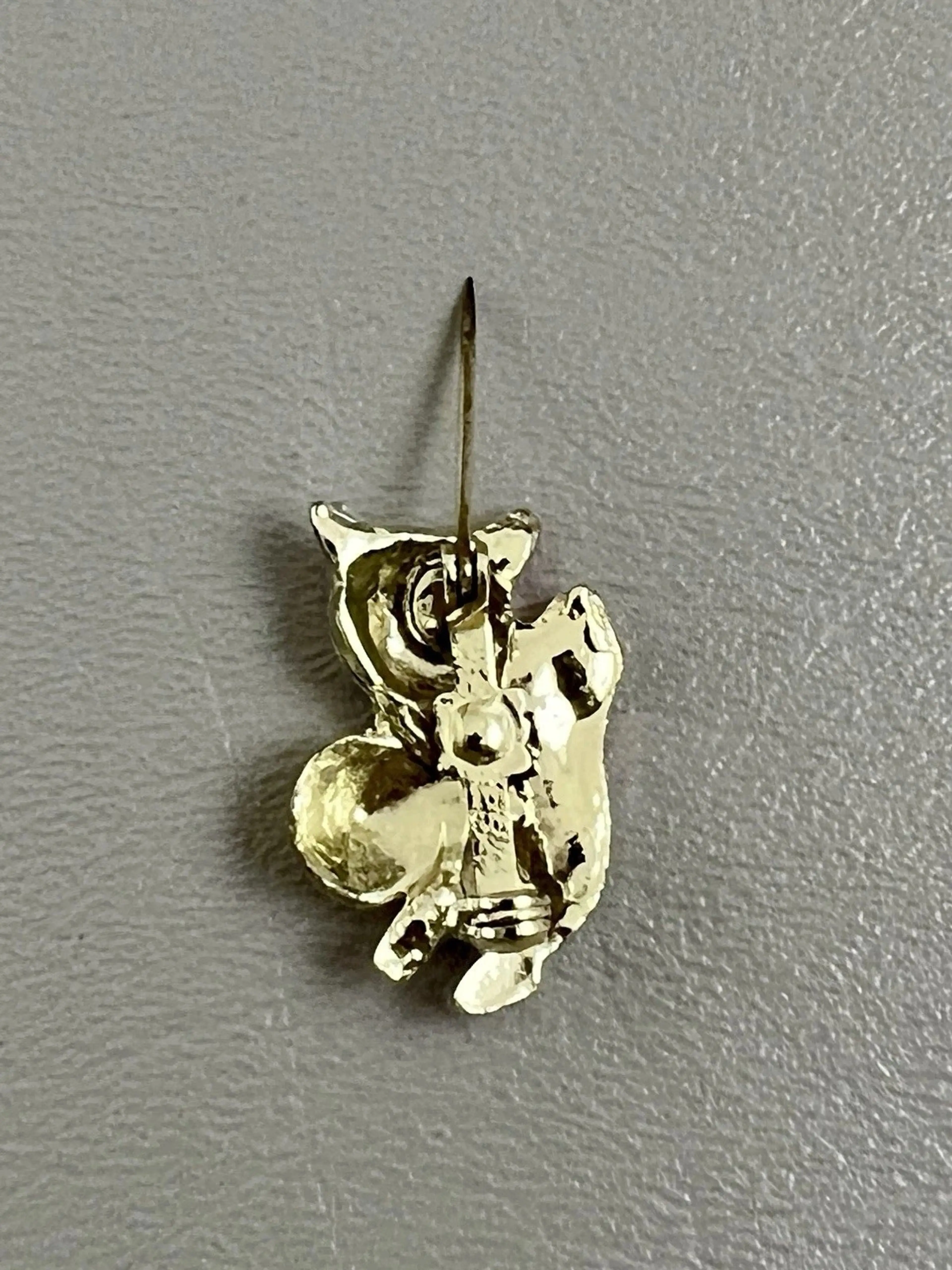 Image 2 of 4