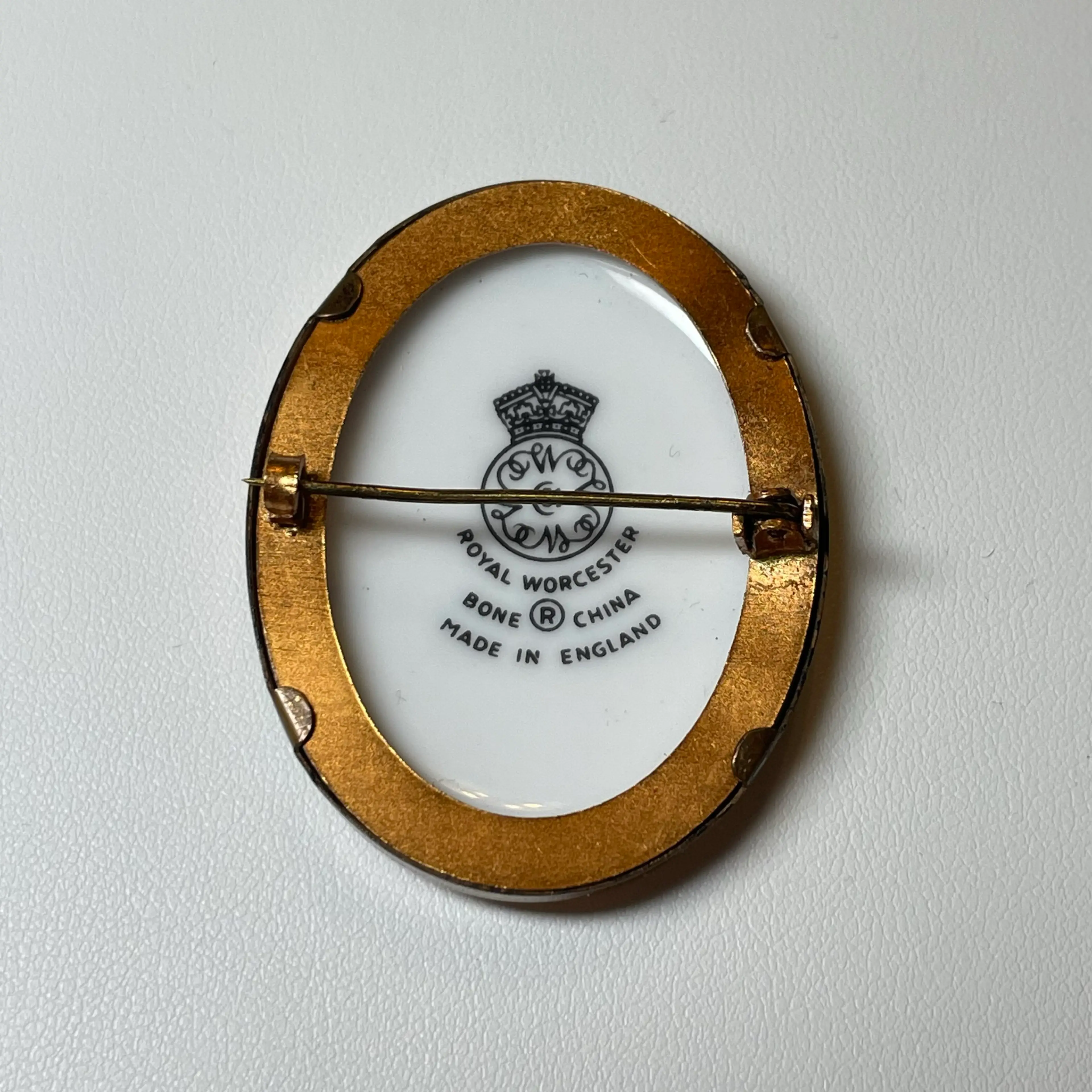 Image 2 of 7