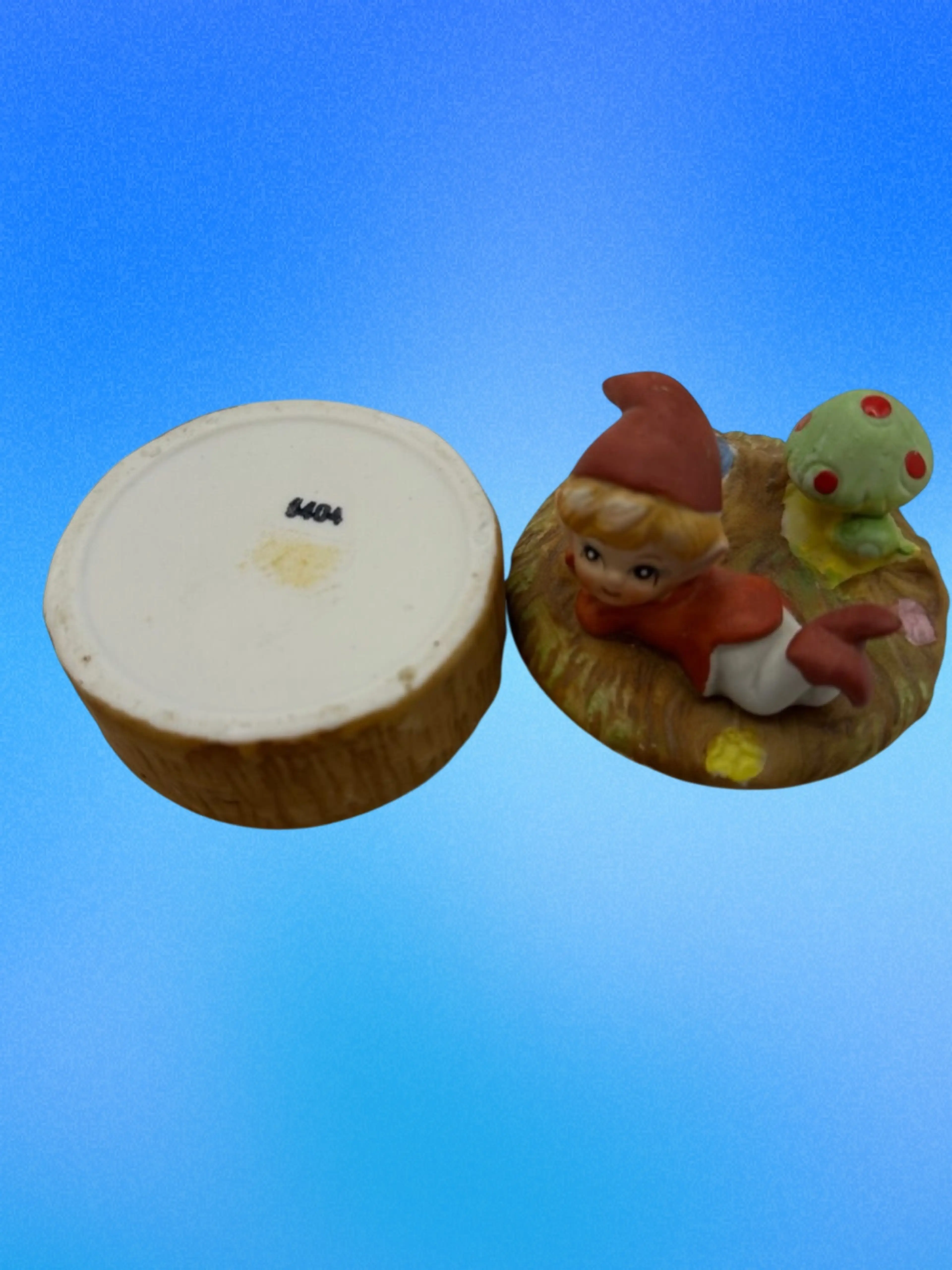 Image 3 of 3