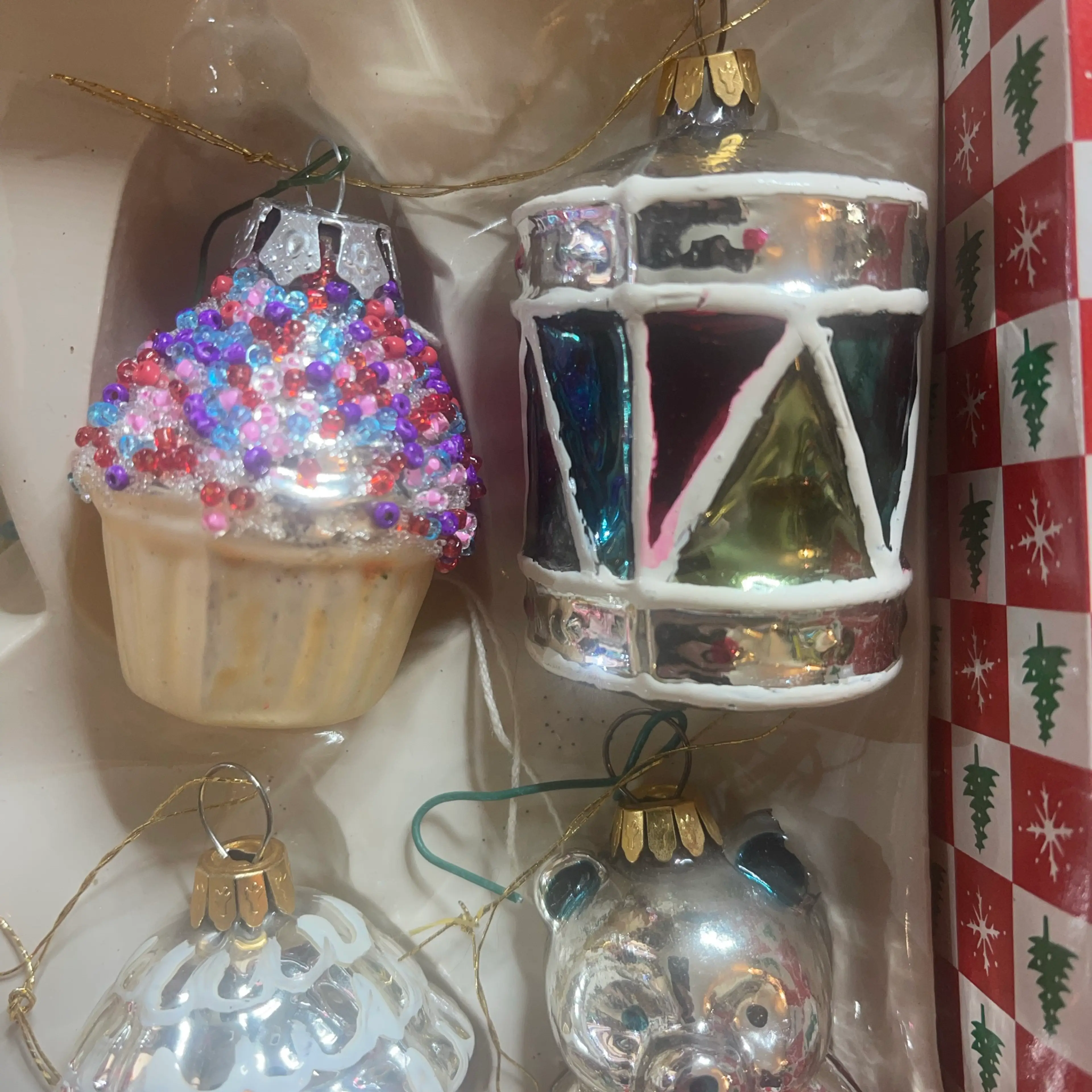 Image 4 of 6