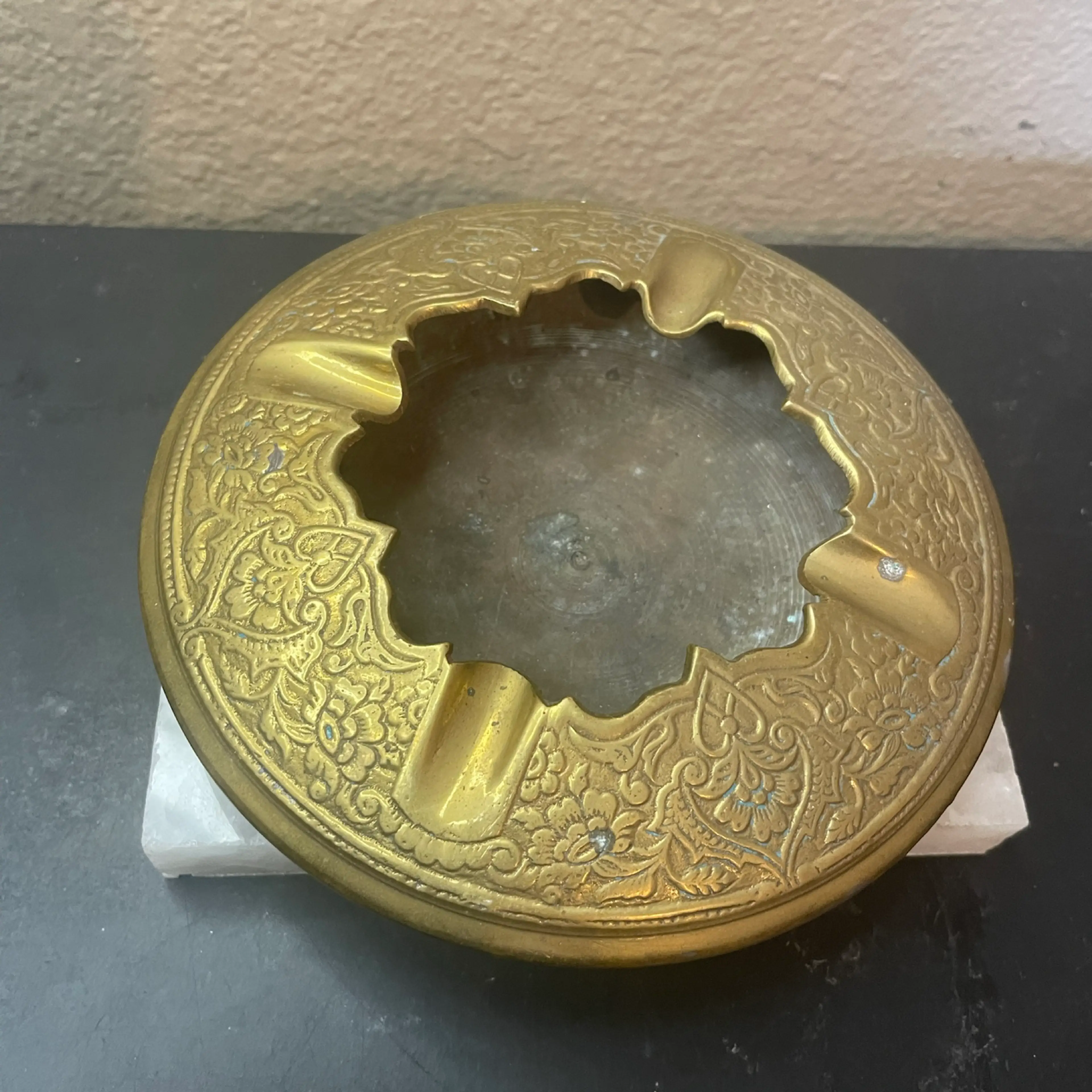 Image 3 of 3