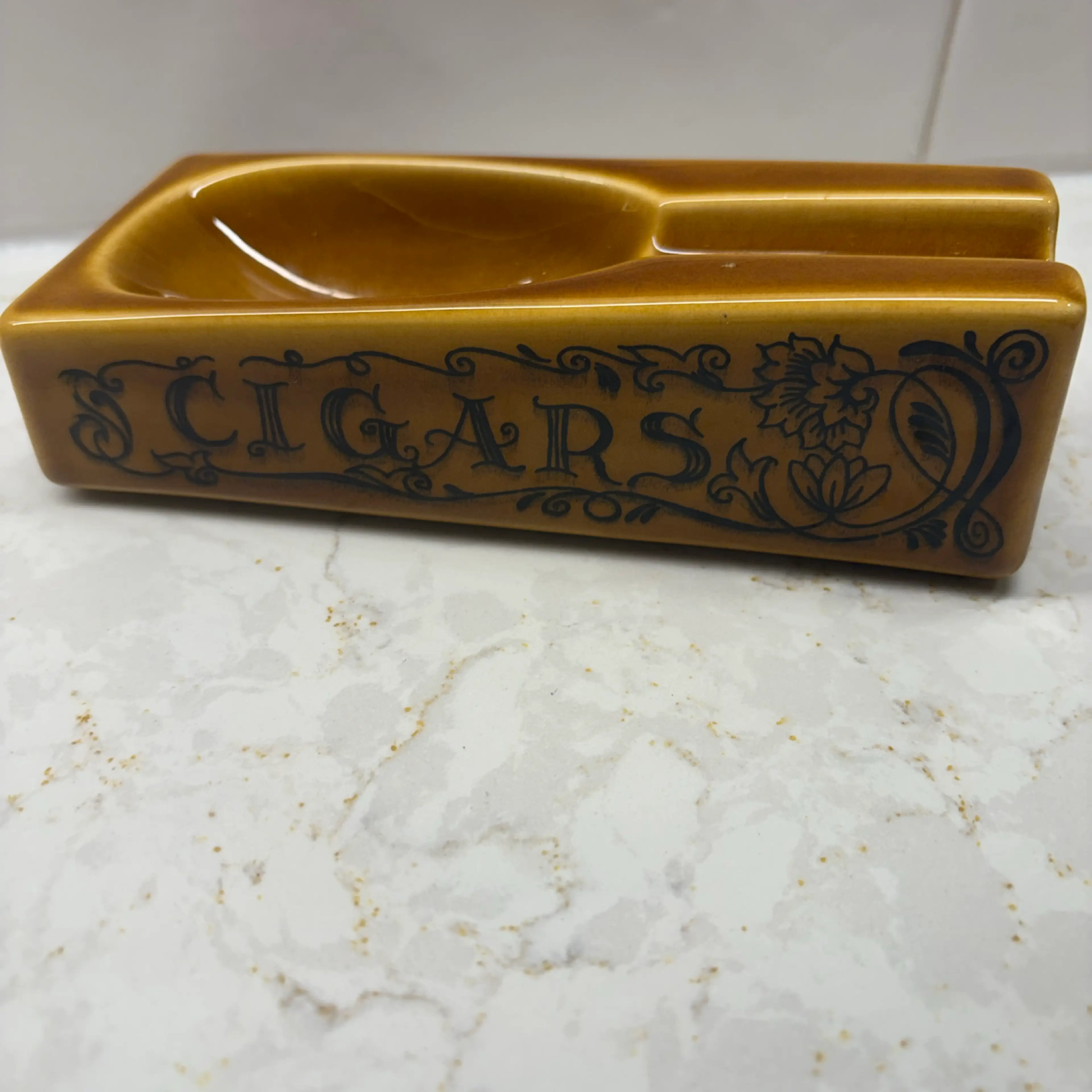 Image 2 of 8