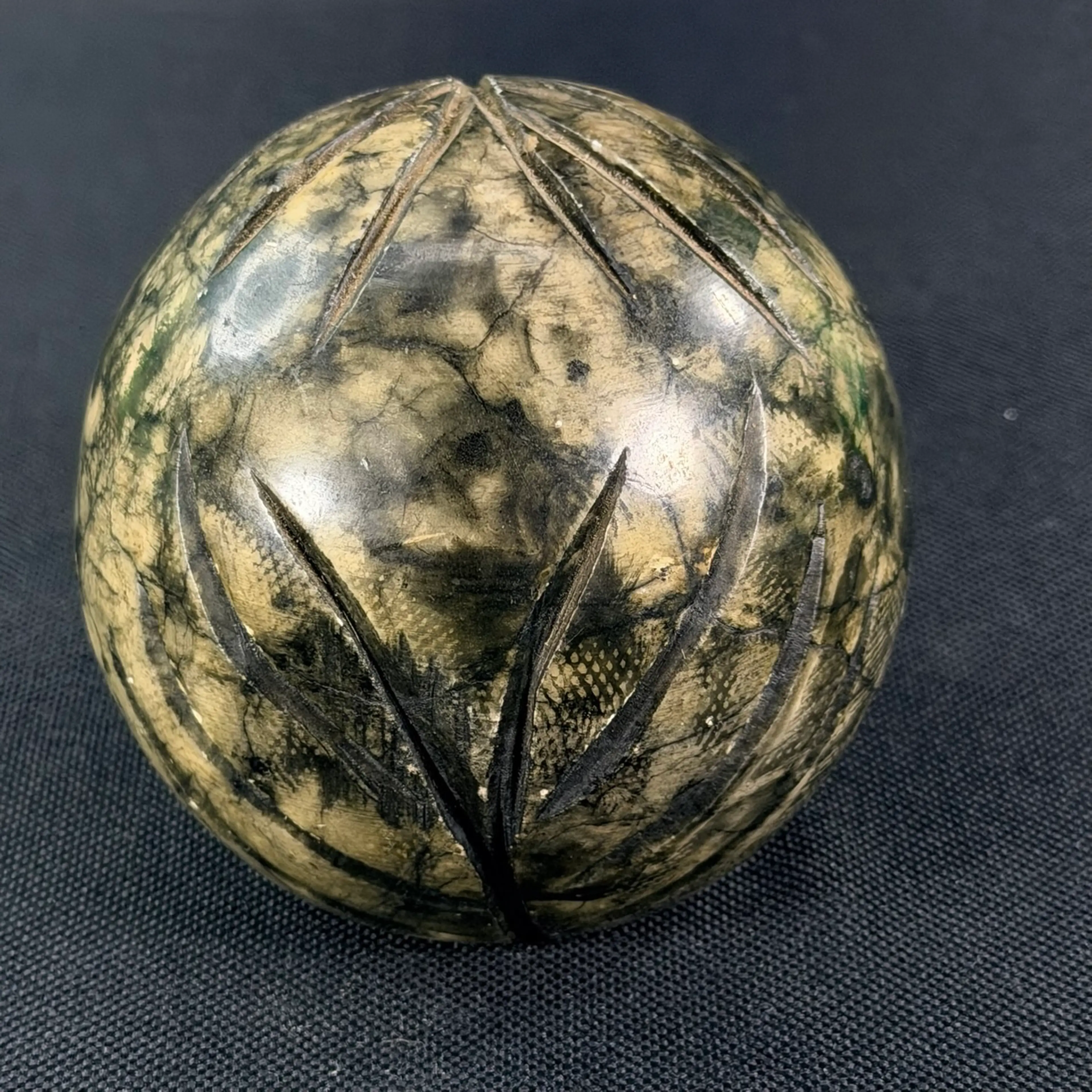Image 4 of 6