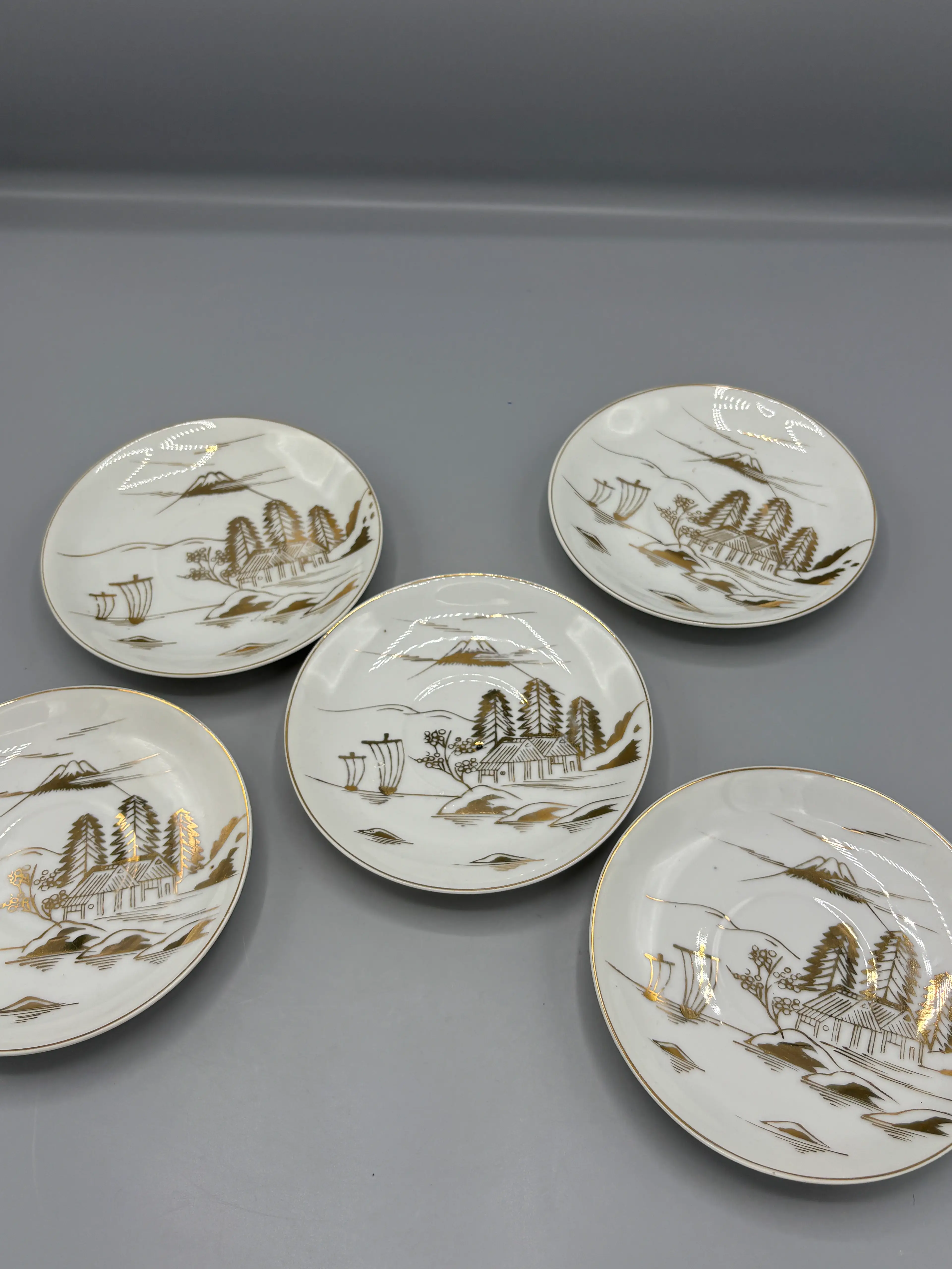 Image 1 of 4