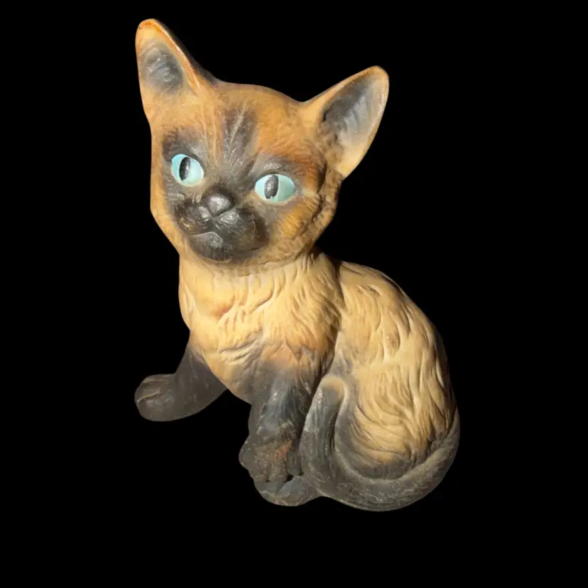Vintage Mid-Century Ceramic Siamese Cat Figurine – Sitting Kitten with Blue Eyes