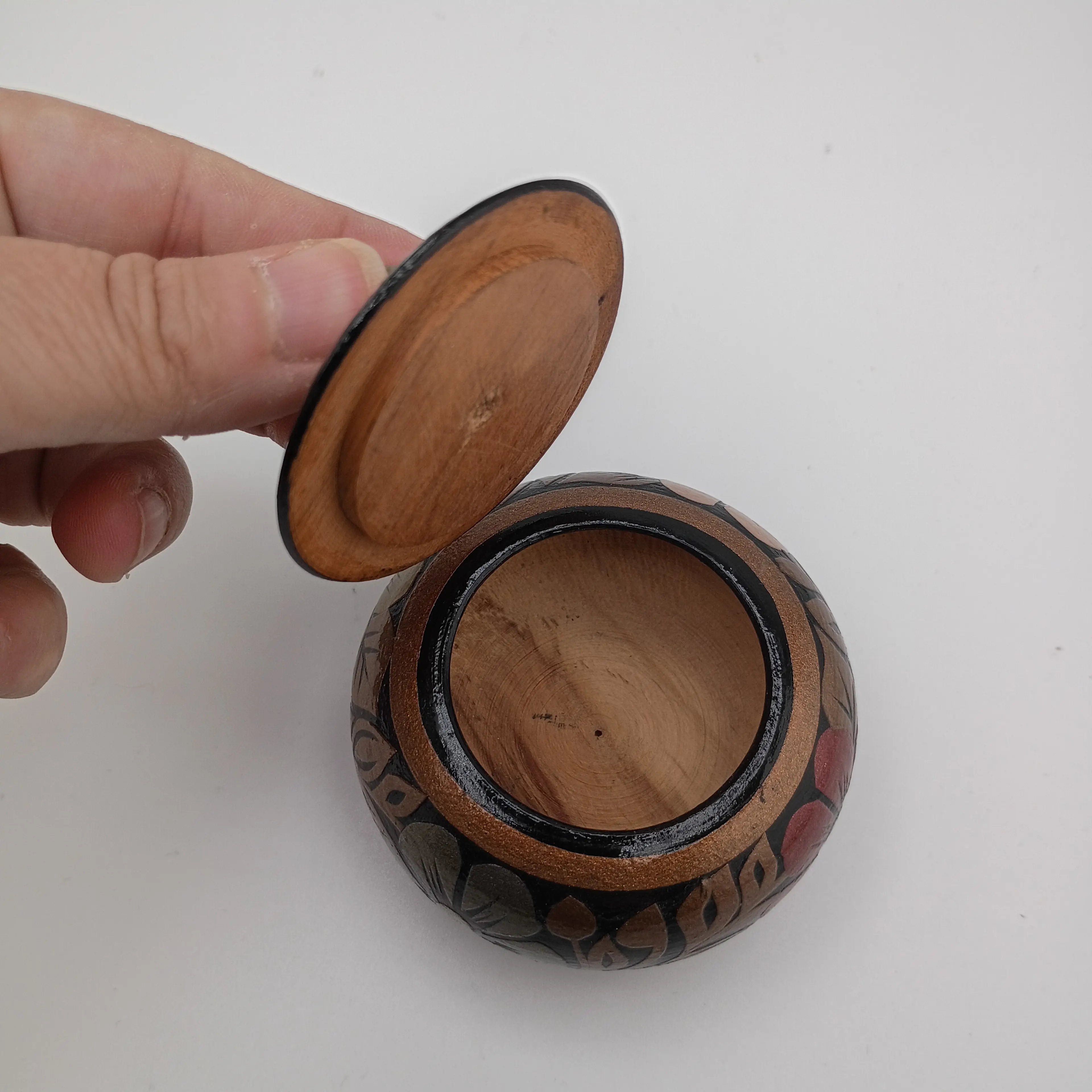 Image 4 of 5