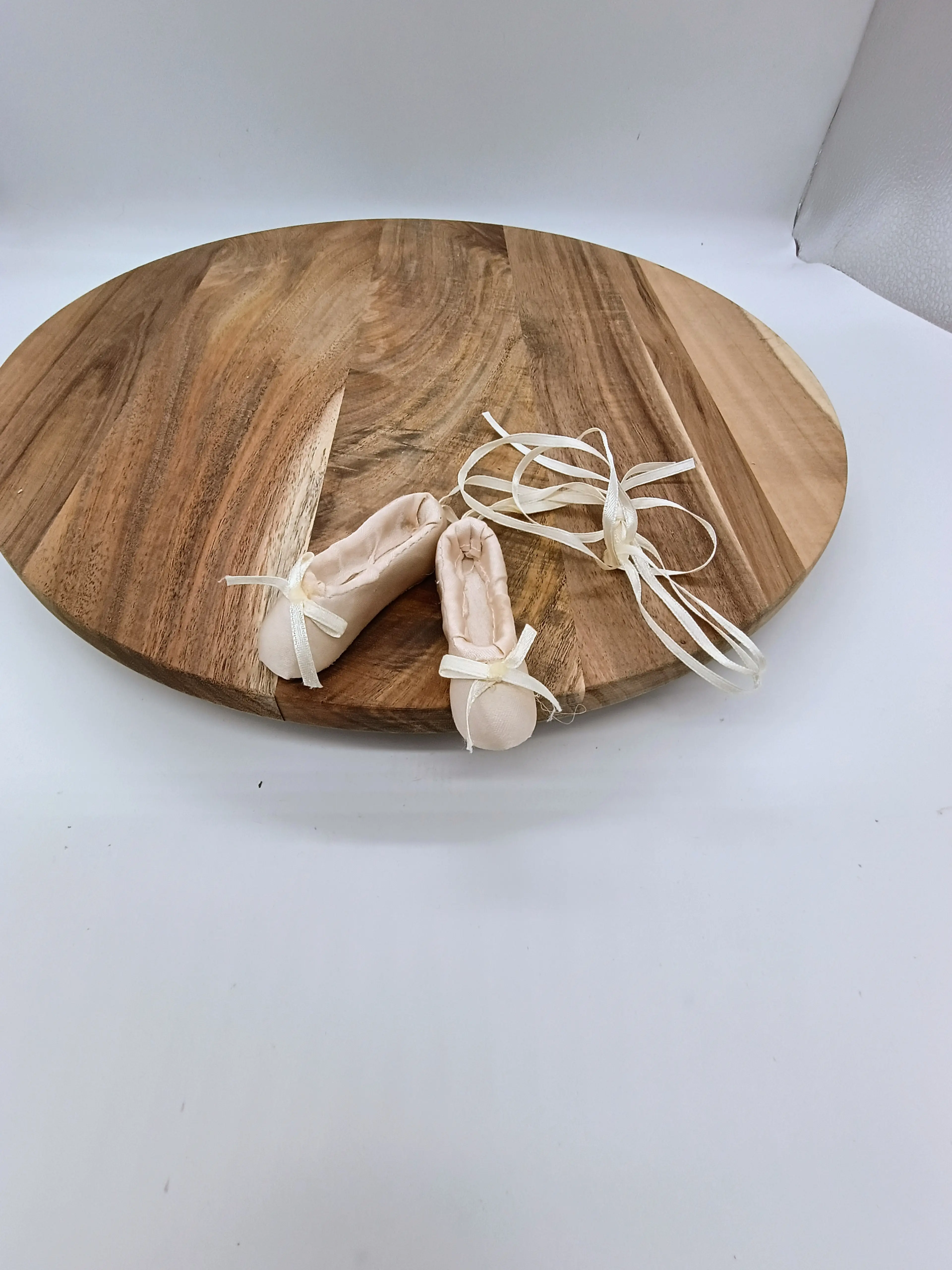 Image 3 of 4