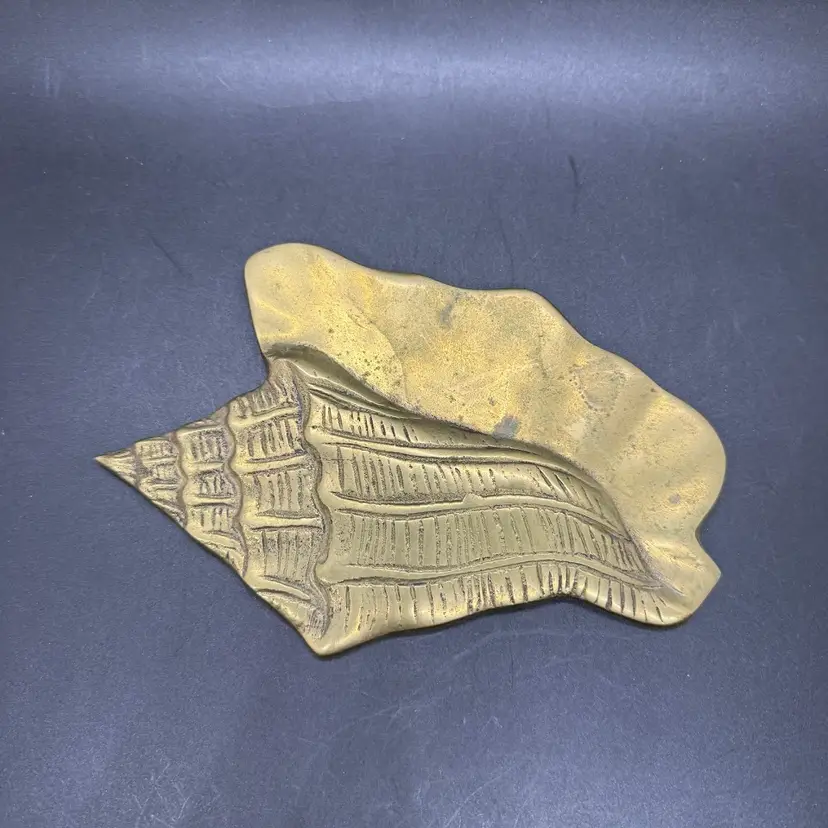 Vintage Brass Metal Conch Shell Wall Hanging Decor 7" Beach Nautical Coastal