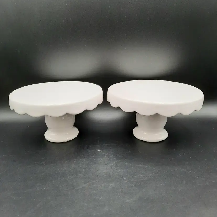 White Cake Cupcake Stands Pedestal Cake Plates Scalloped Edge Set of 2