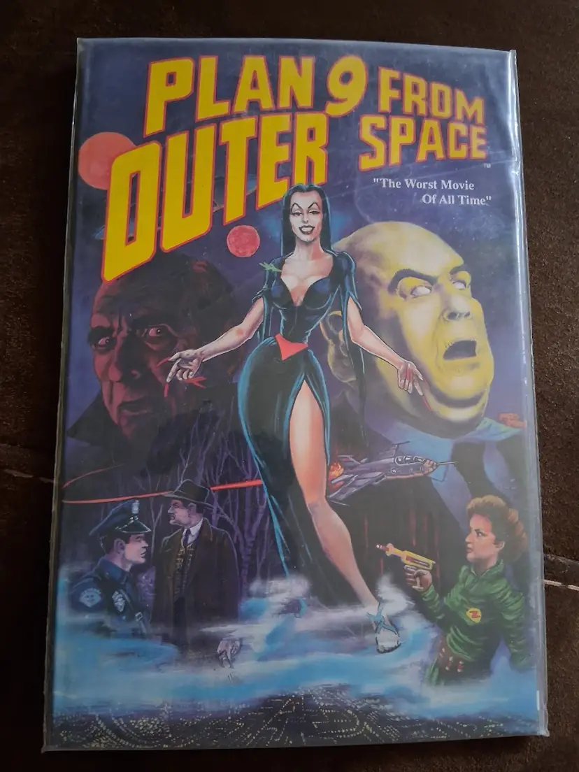 'Plan 9 From Outer Space' Comic Book #1, Great Cond! Halloween