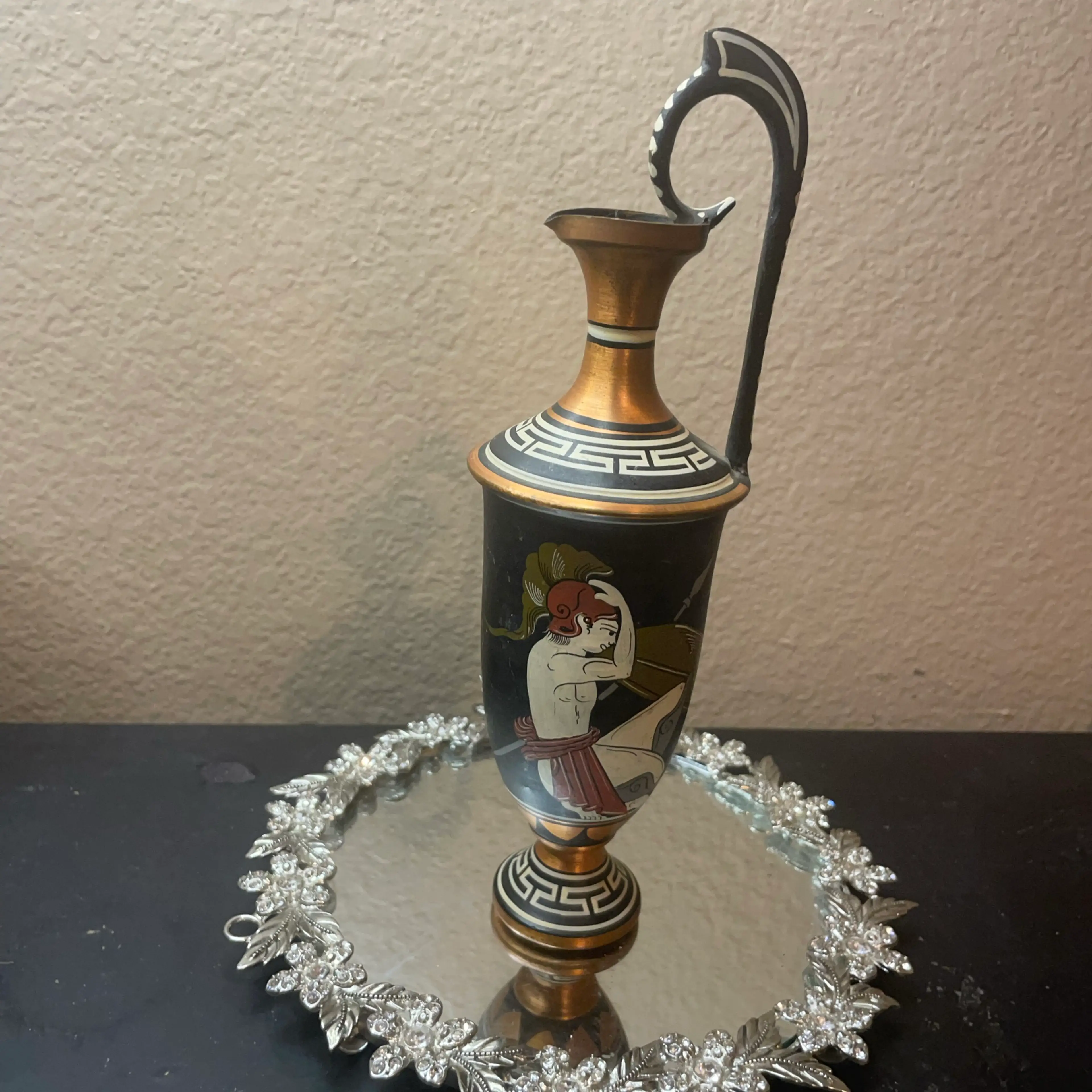 Image 3 of 7