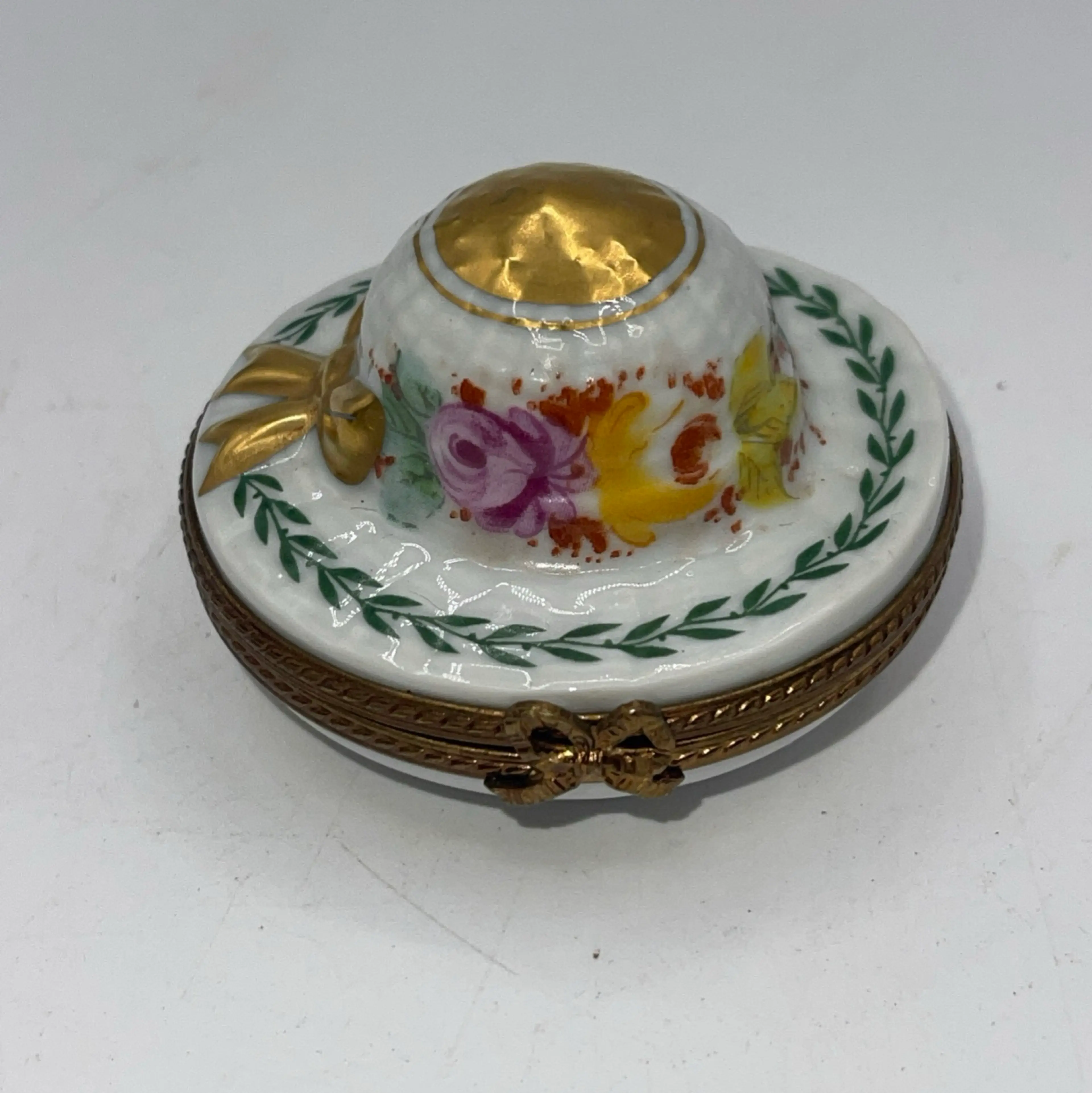 Image 2 of 11