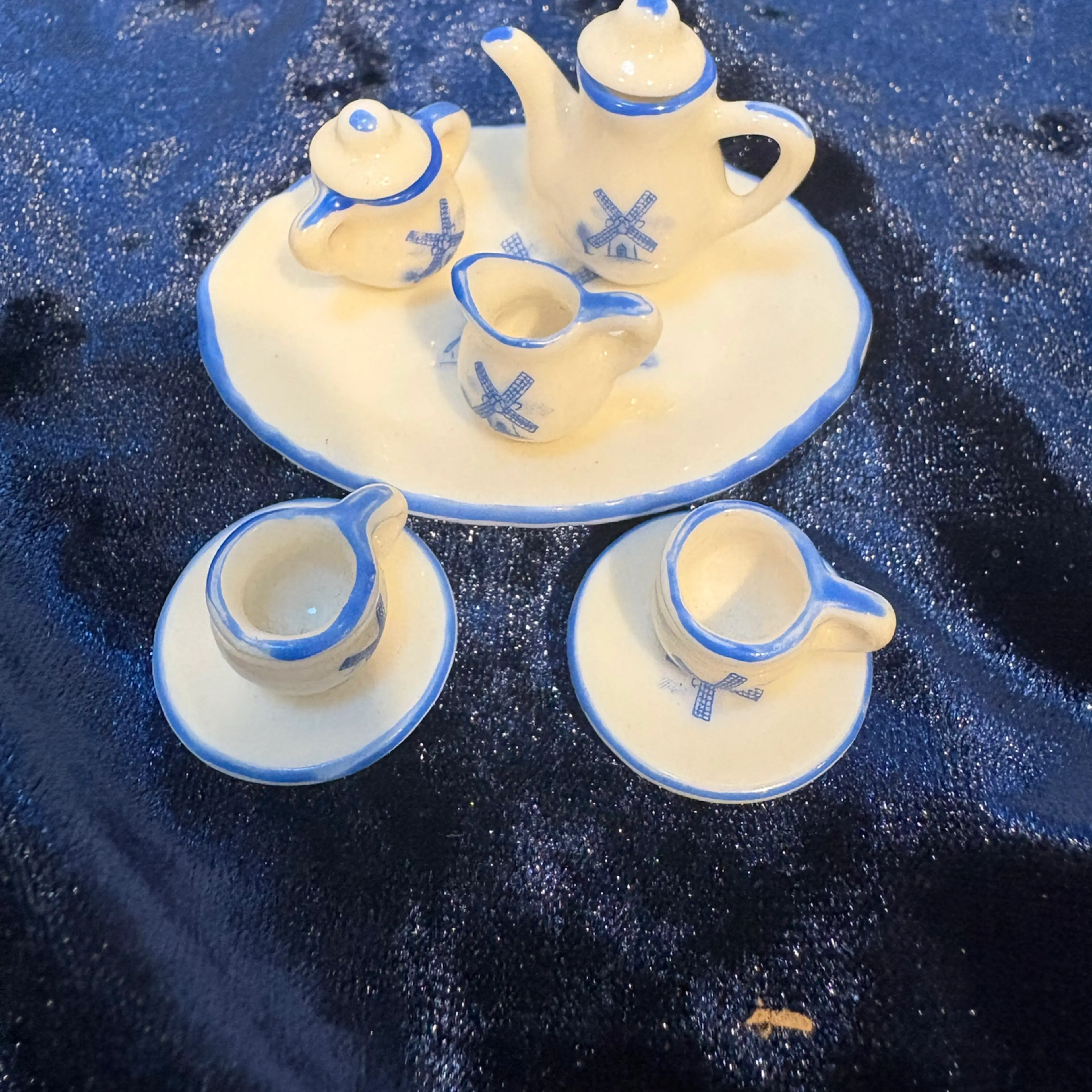 Image 1 of 4