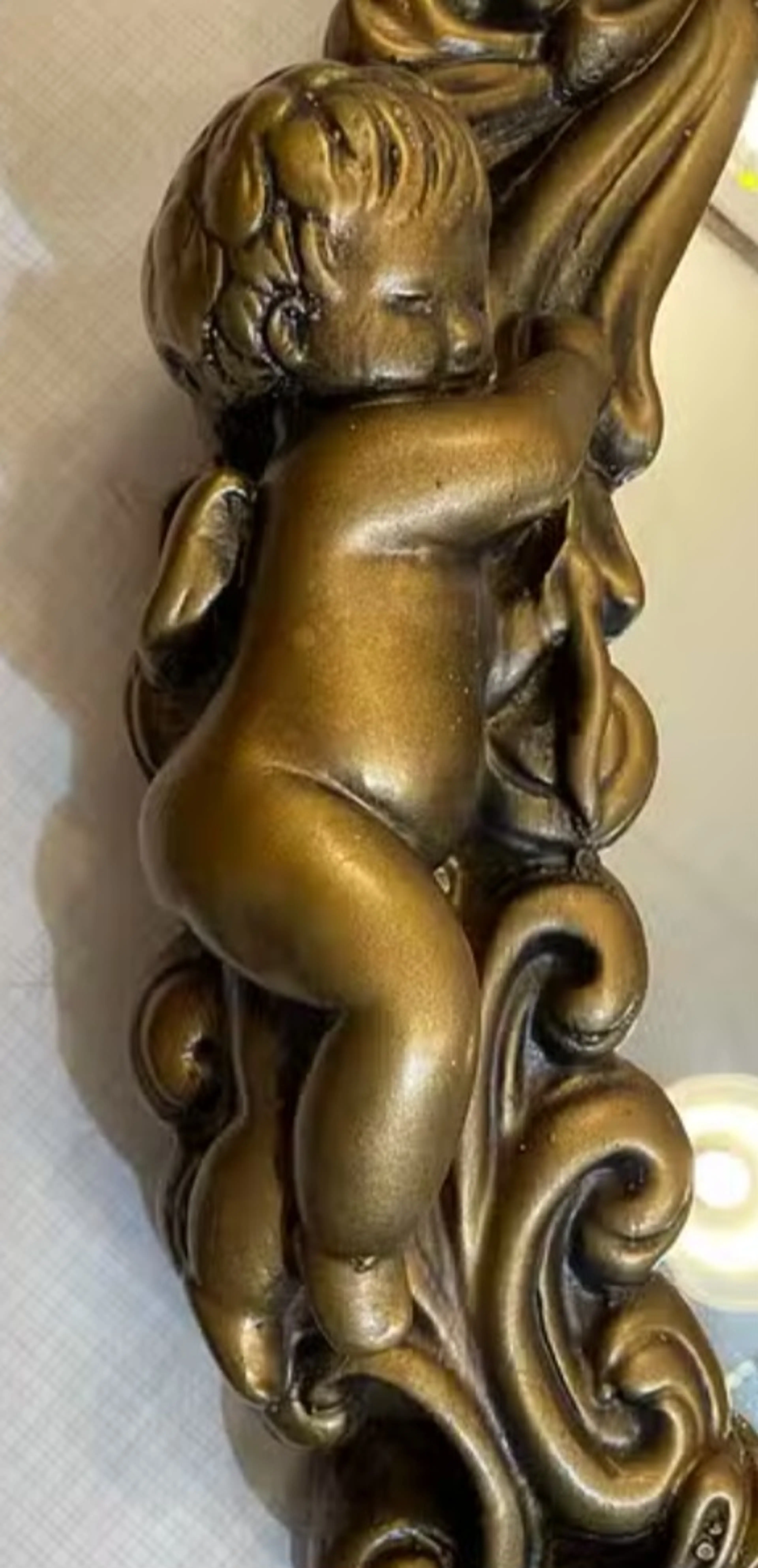 Image 2 of 4
