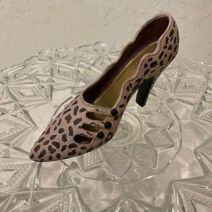 🎉"Jungle Beat” Mini Heel Shoe Figurine