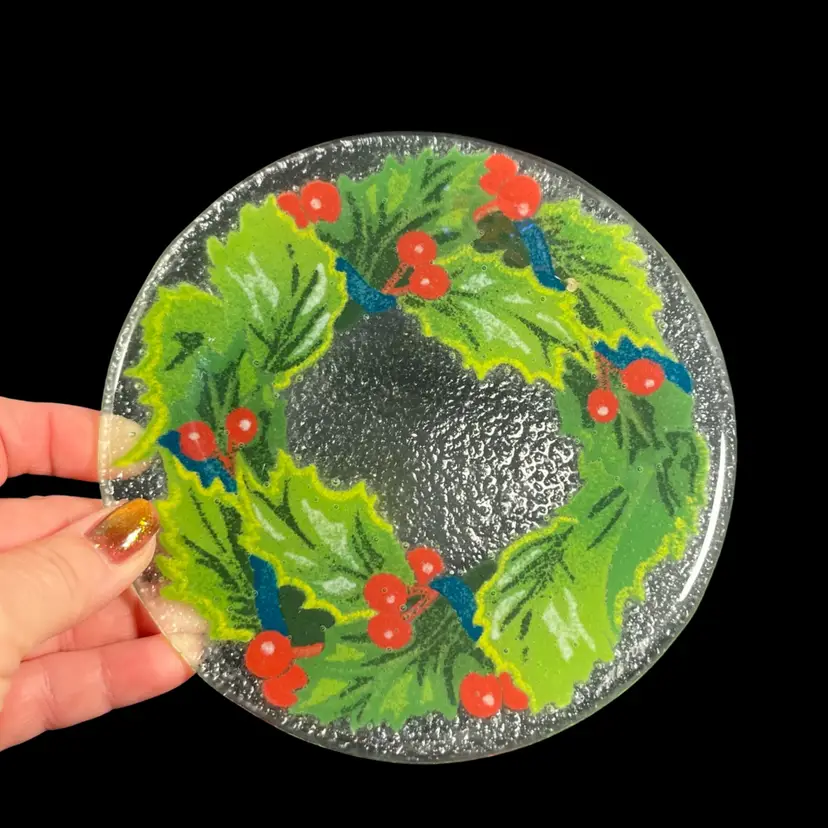 Peggy Karr Holly Berry Holiday Fused Glass Plate Signed | 5.5”