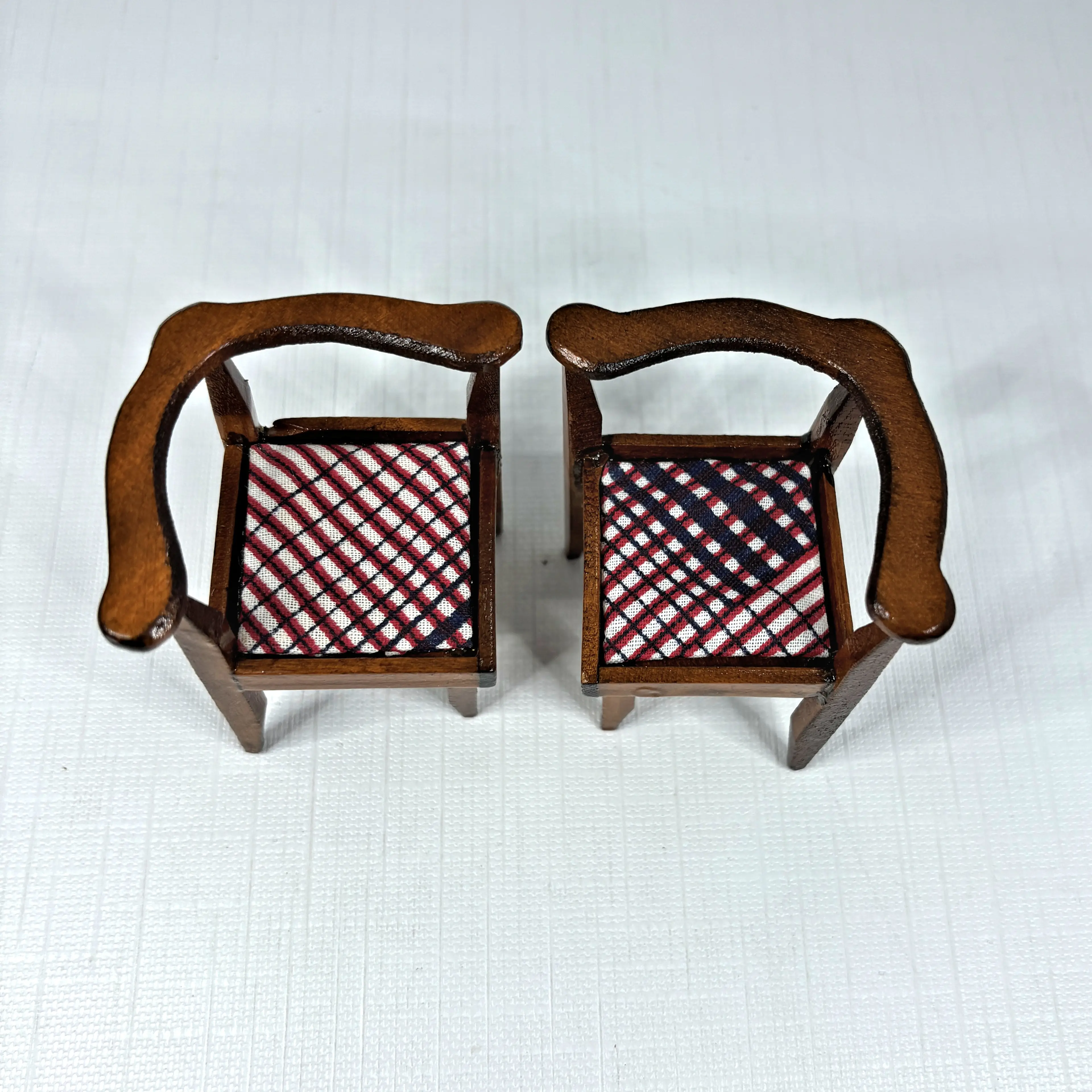 Image 4 of 5