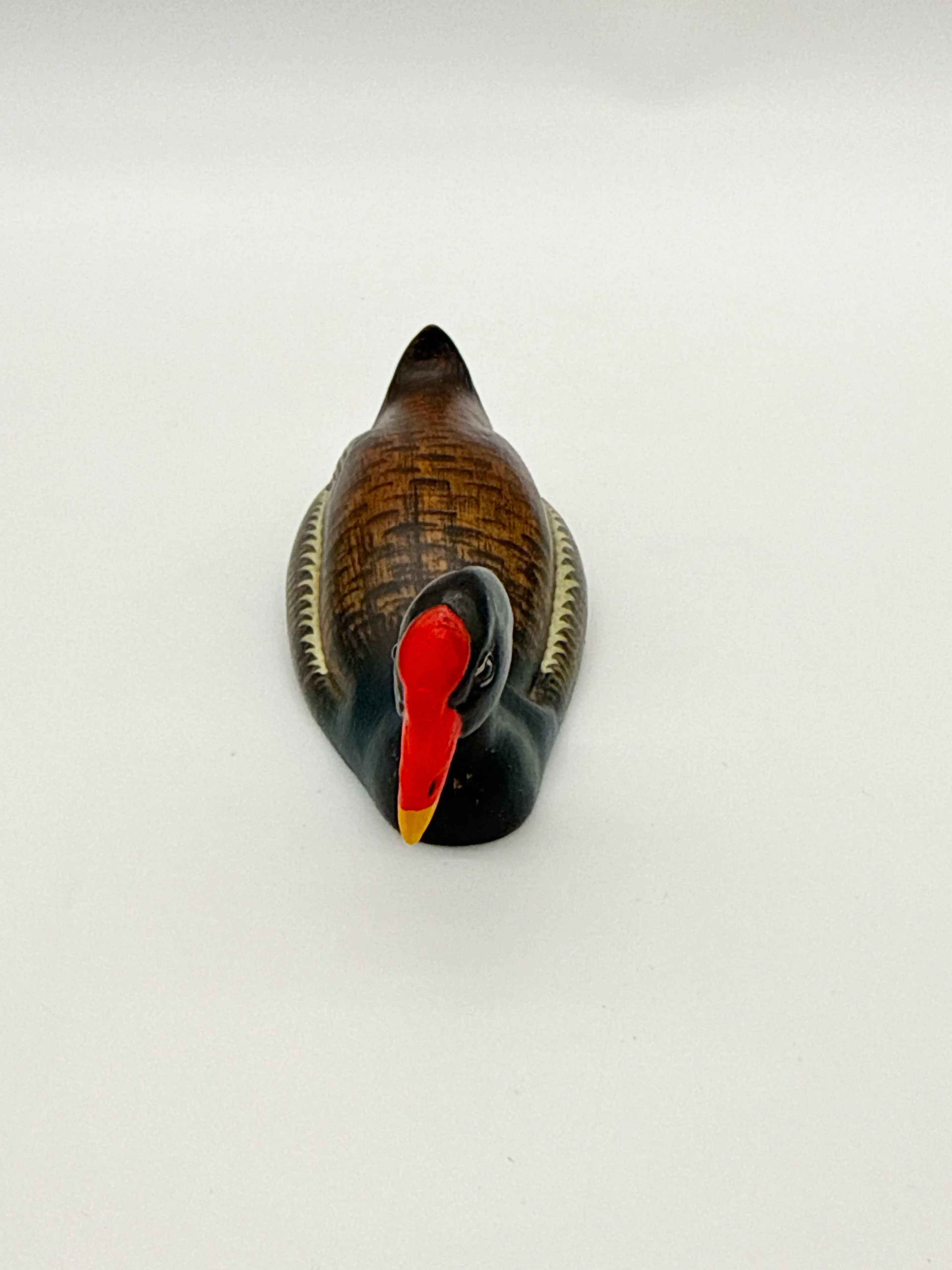 Image 2 of 8