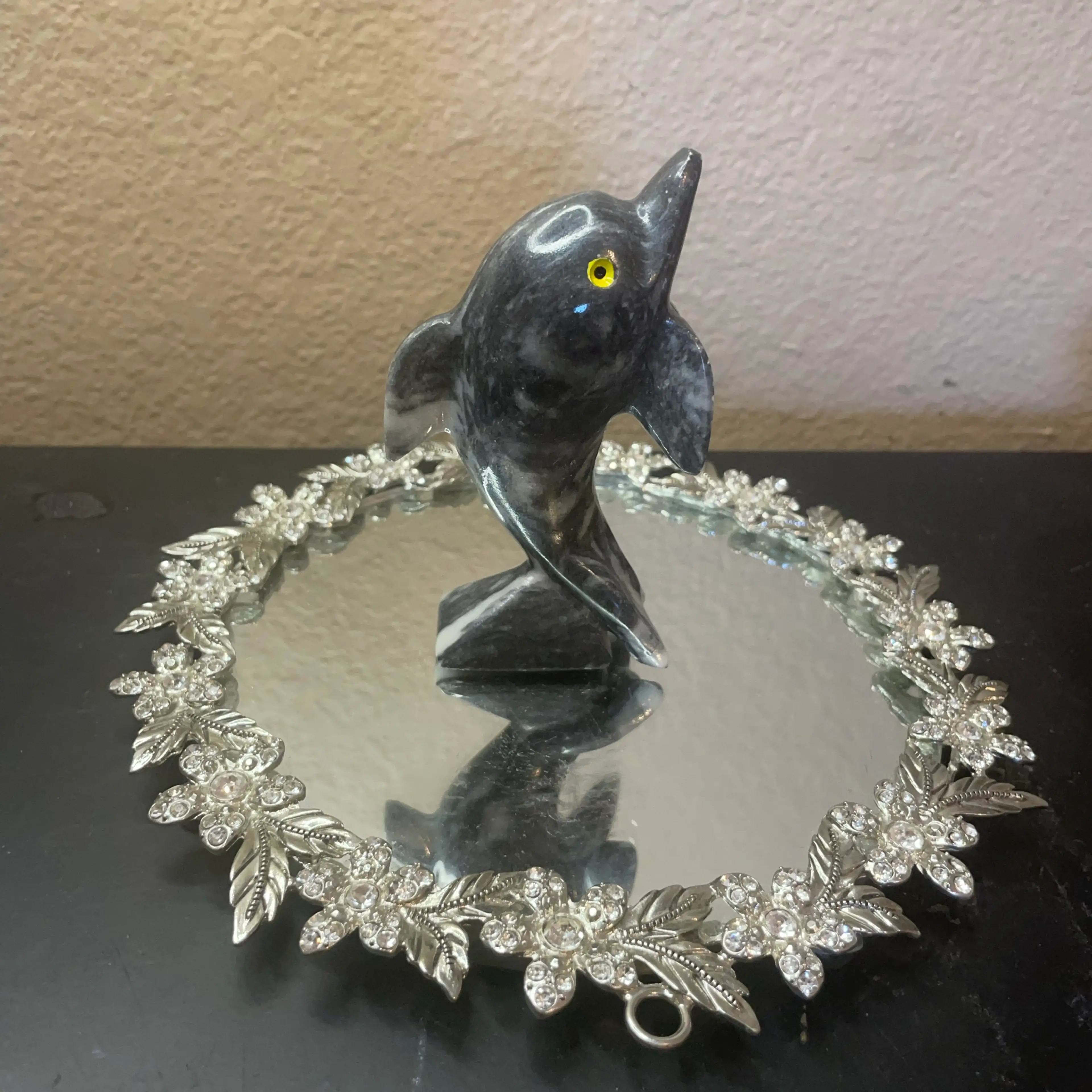 Image 2 of 4