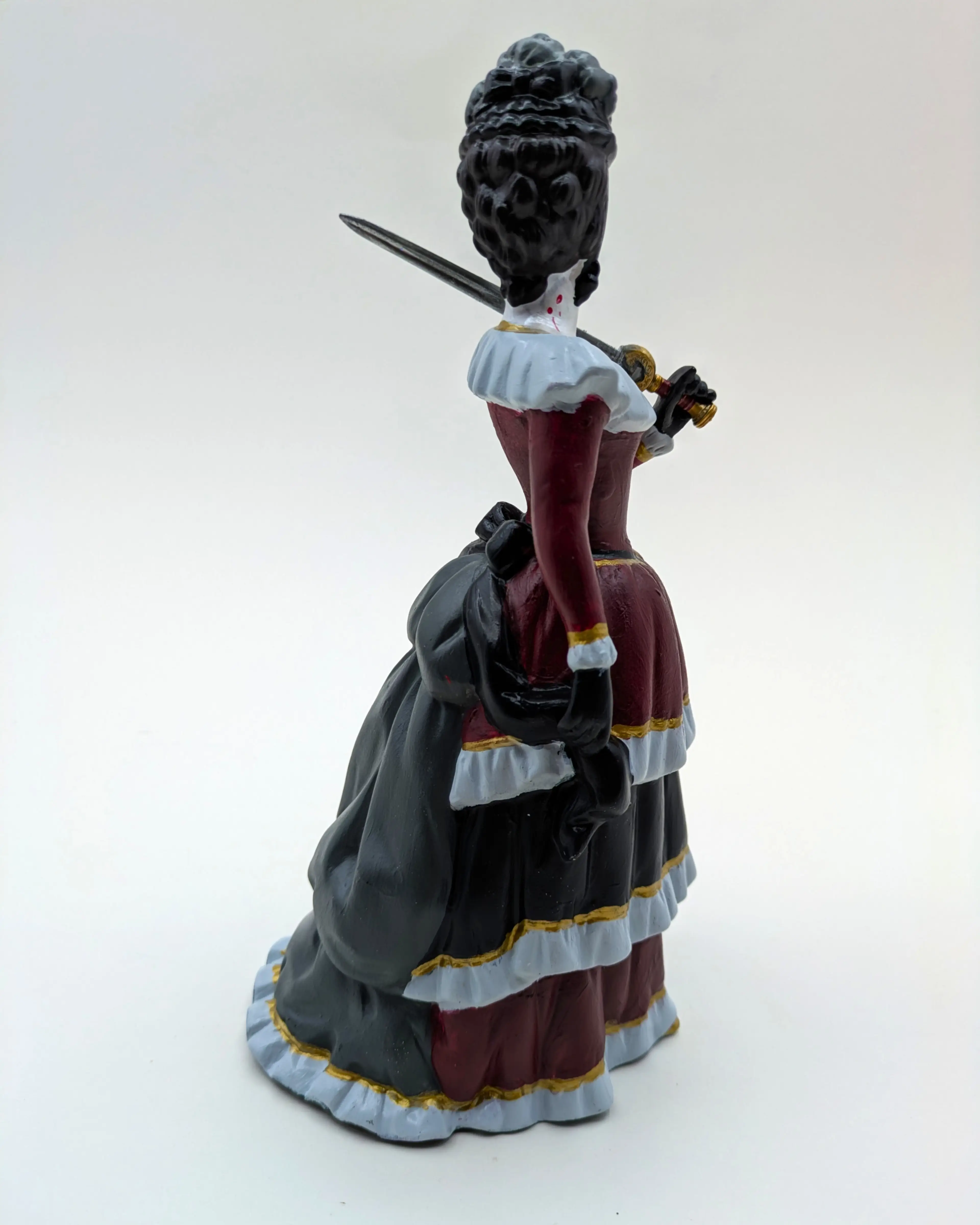 Image 4 of 9