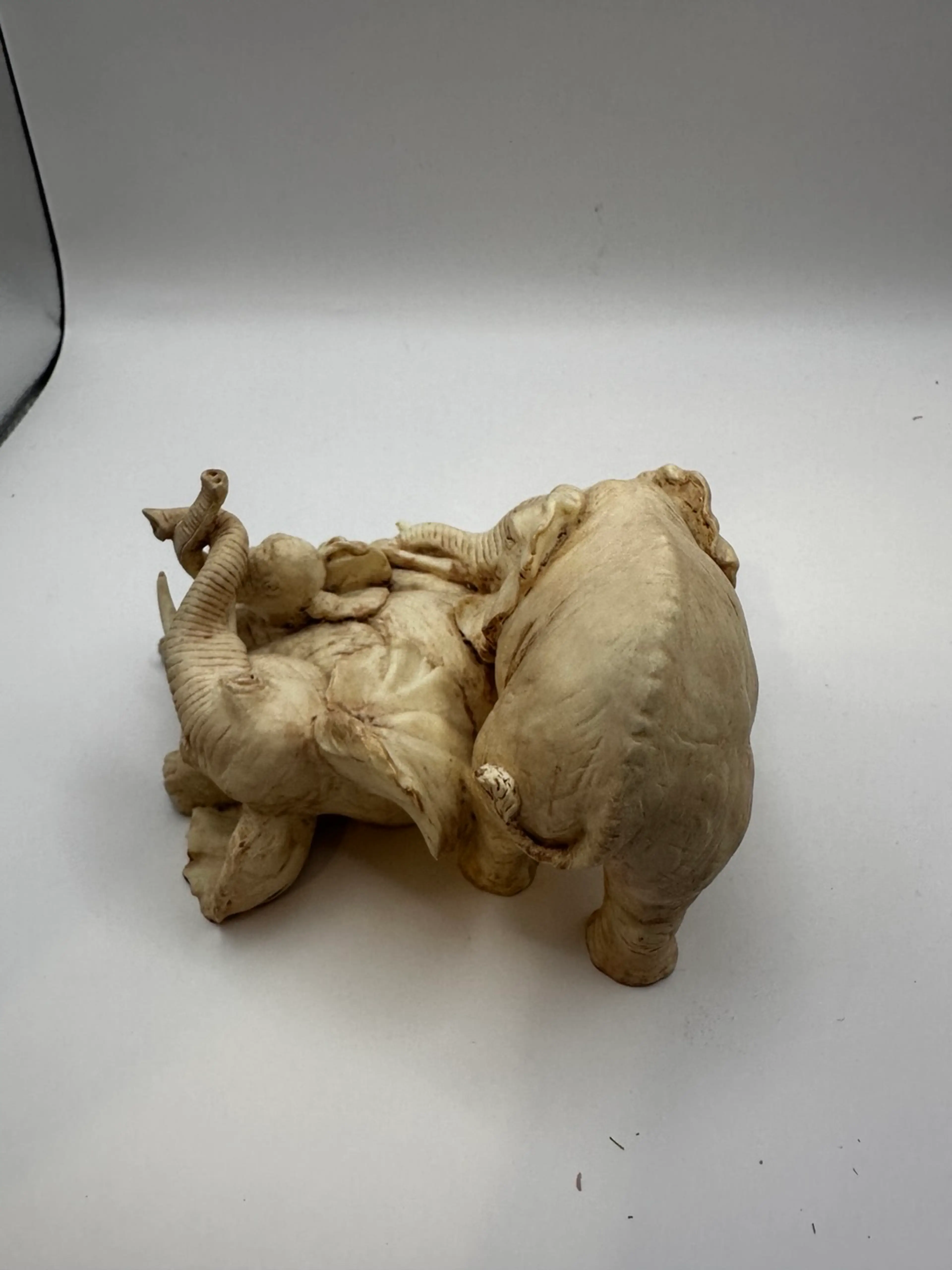 Image 3 of 3