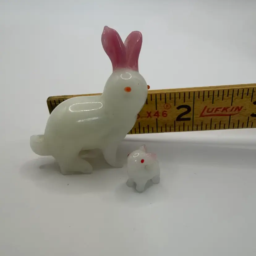 🔔 Mini Momma And Micro Baby Glass Bunnies