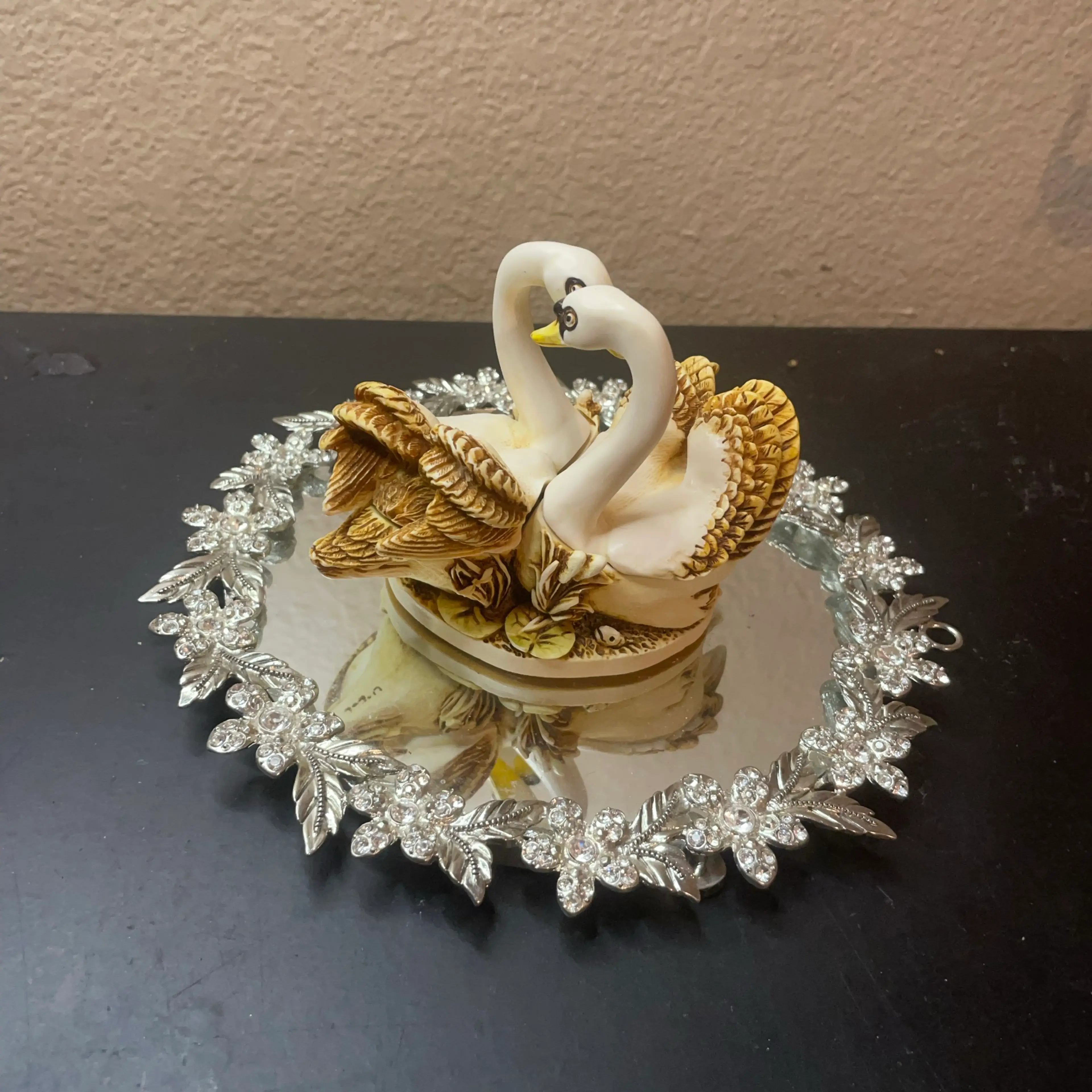 Image 5 of 6