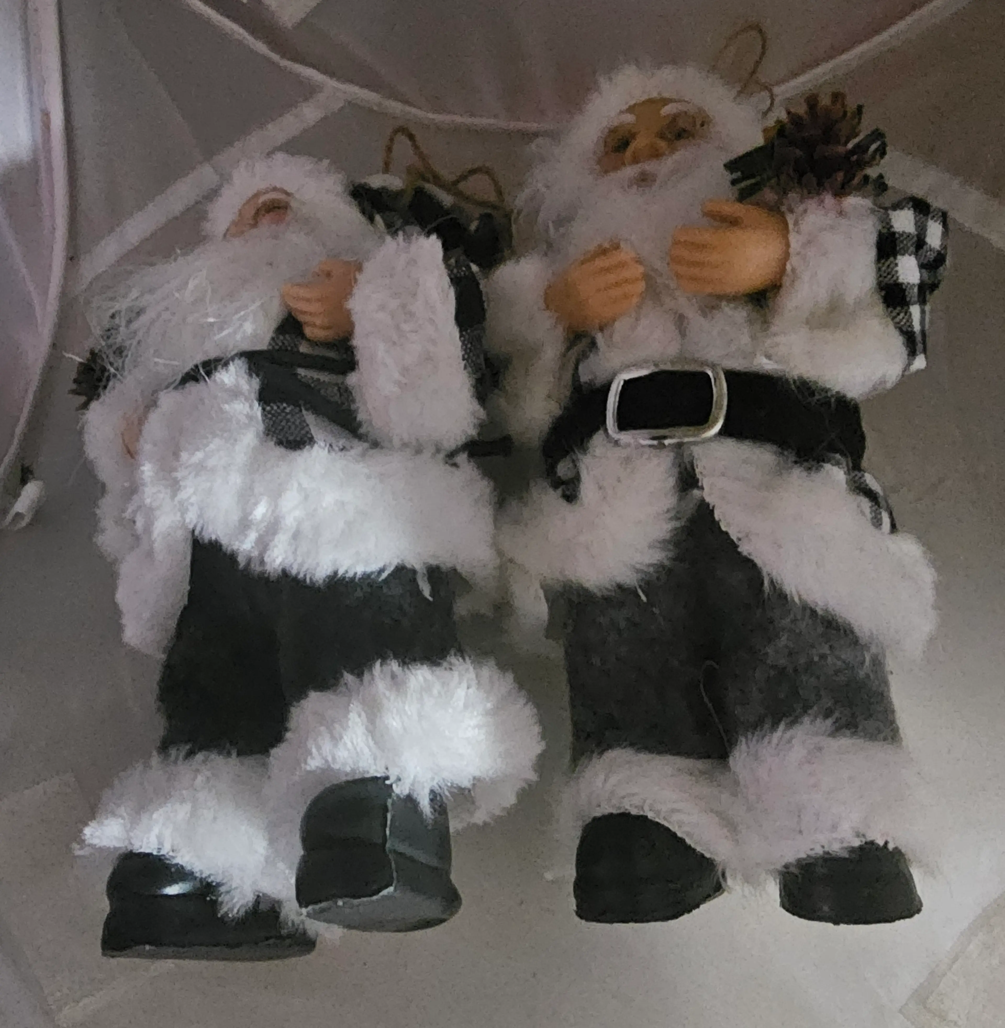 Image 4 of 6