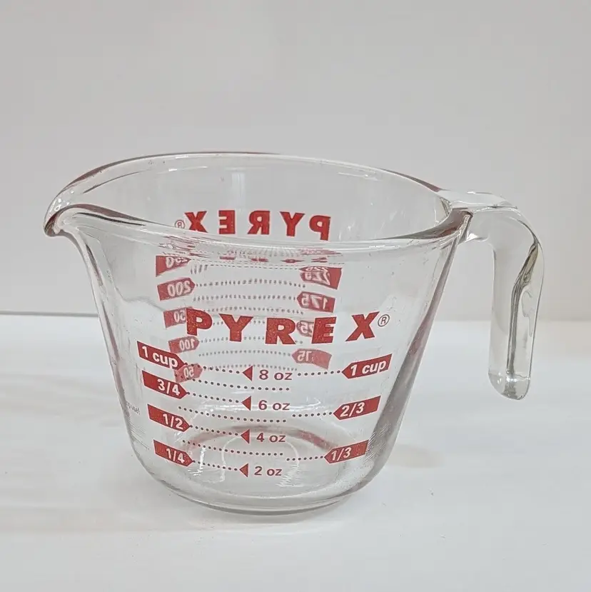 Vintage Pyrex Glass 1 Cup Glass Open Handle and ml Measuring Cup Red Letters USA