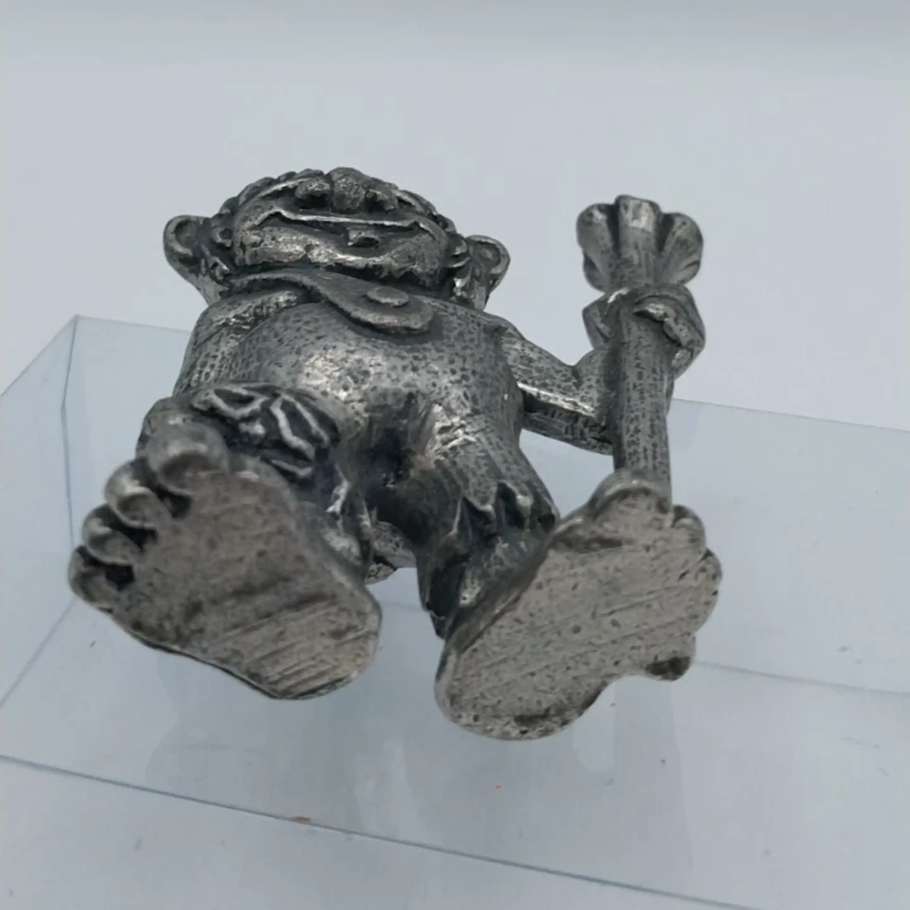 Image 4 of 4