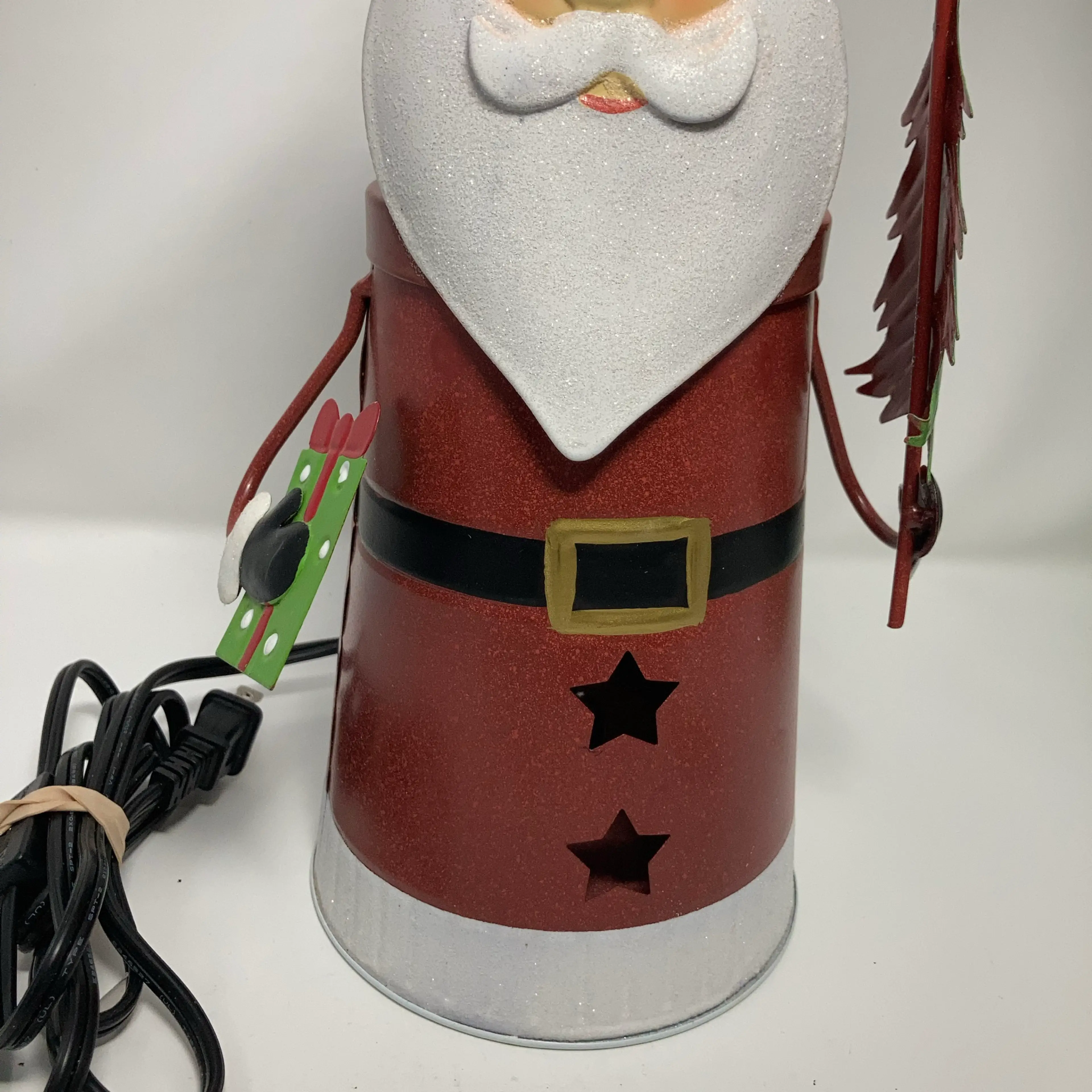 Image 3 of 16